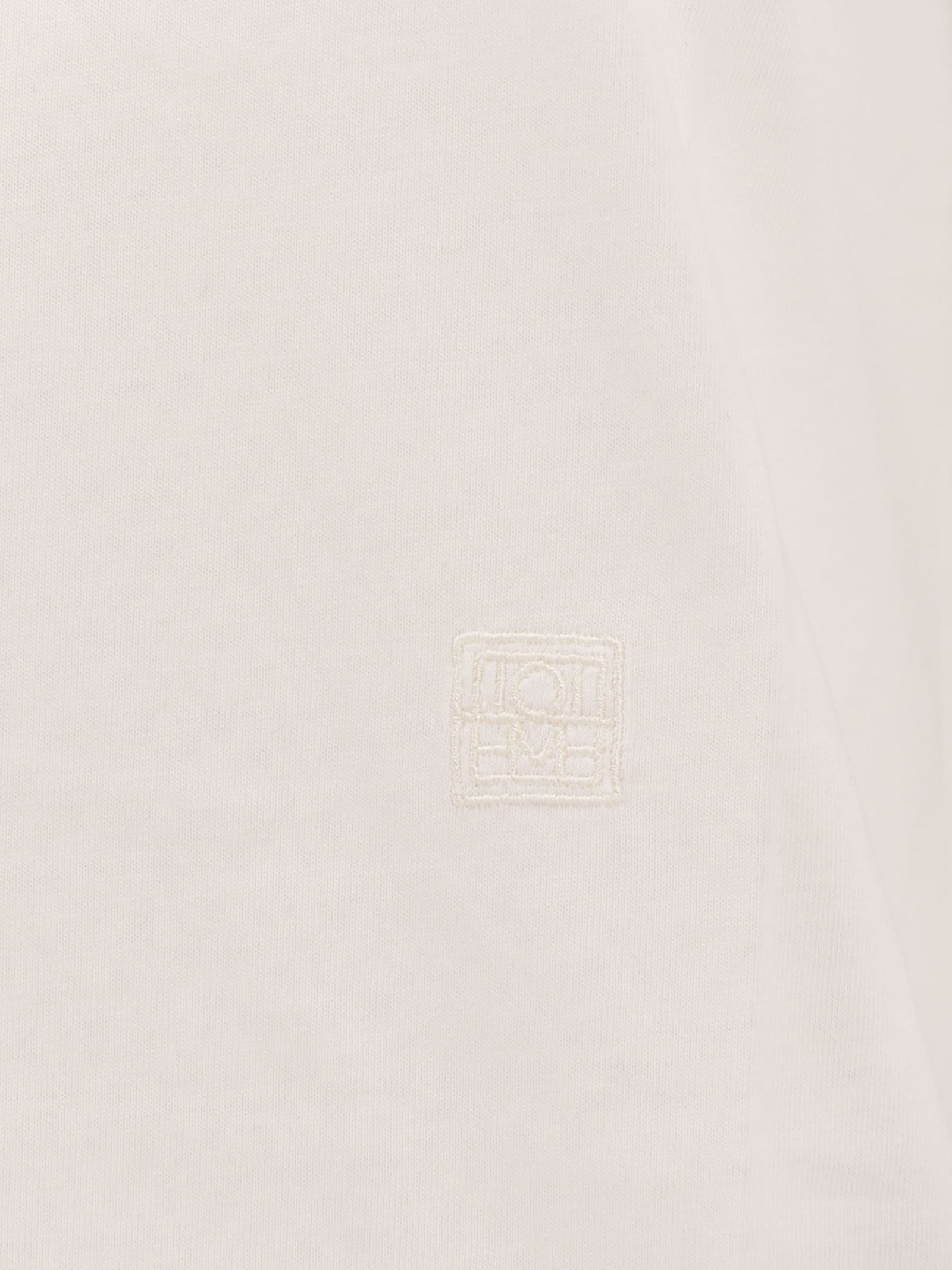 Shop Totême T-shirt In White