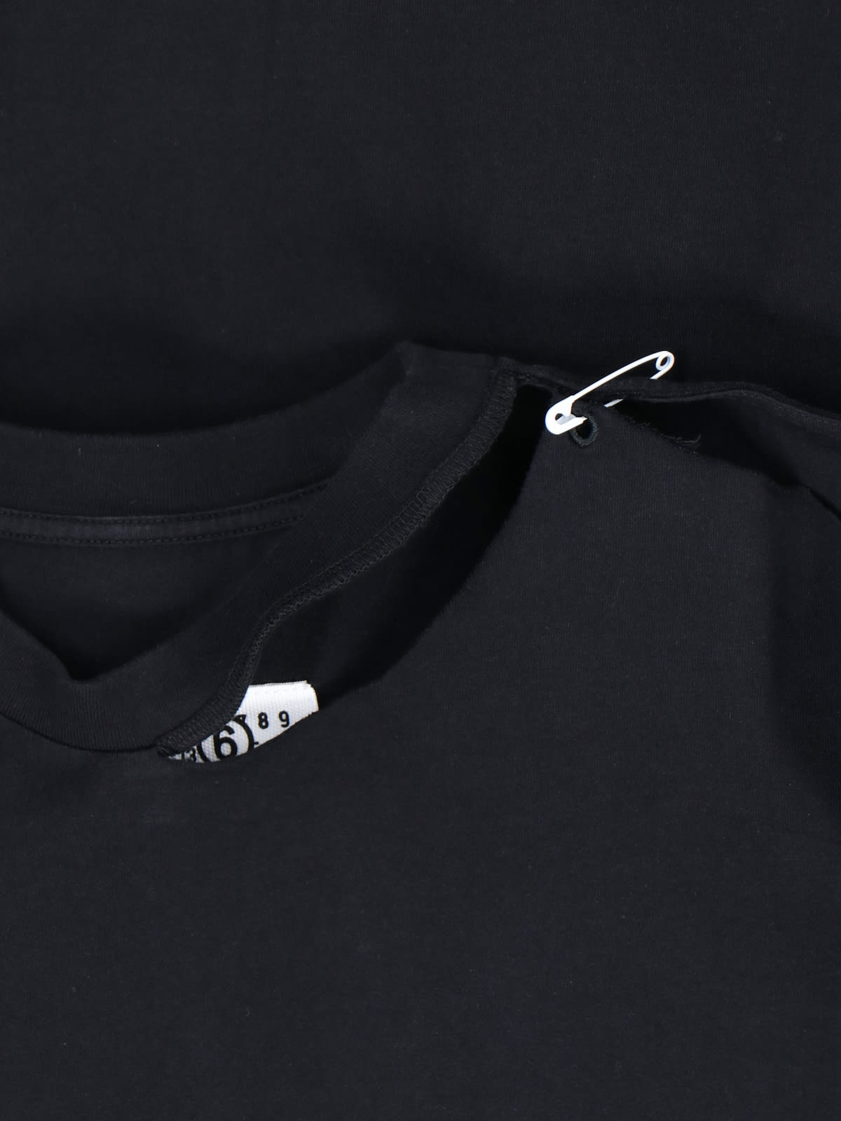 Shop Mm6 Maison Margiela Cut-out Detail T-shirt In Black