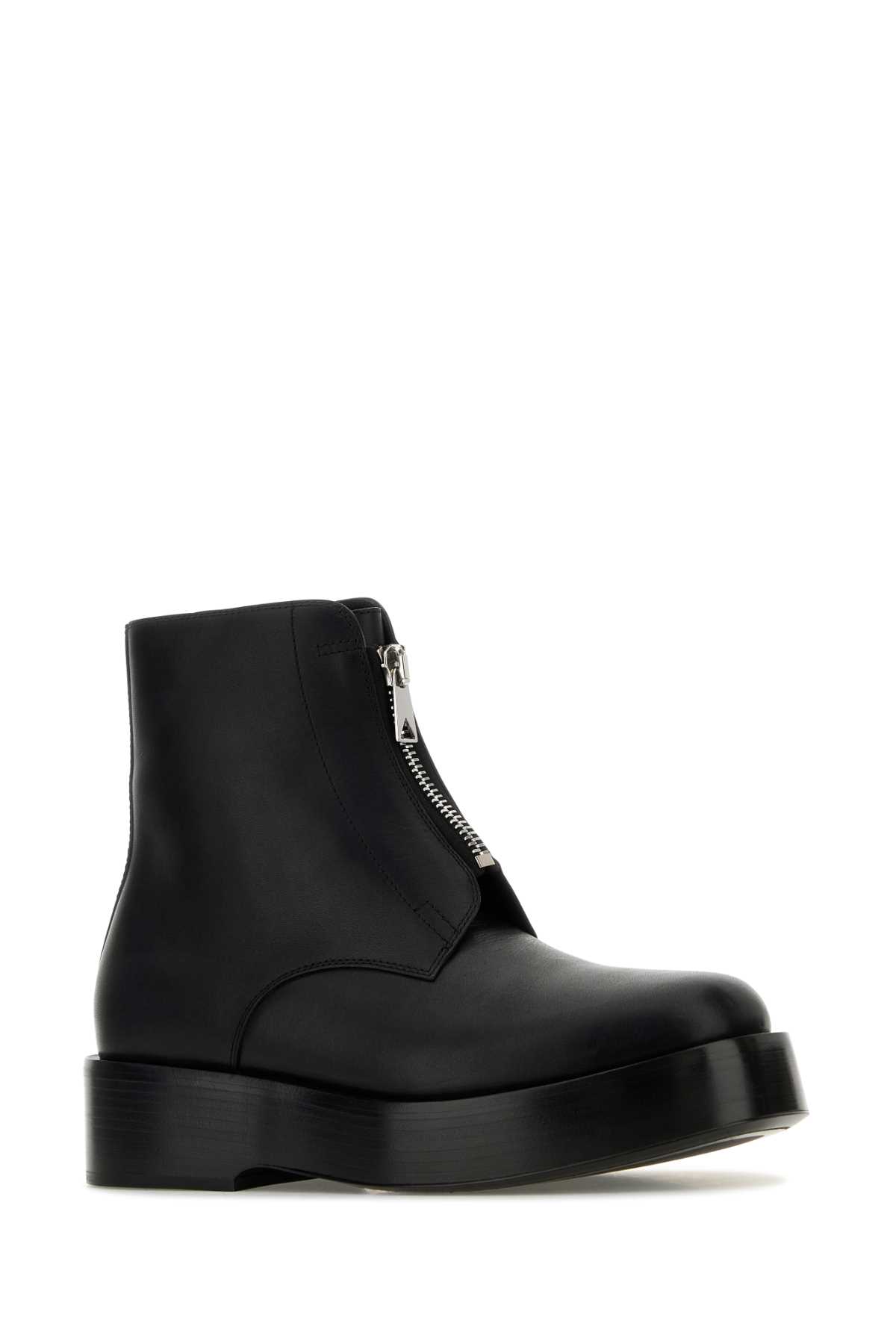 Bottega Veneta Black Leather Torino Ankle Boots In Black