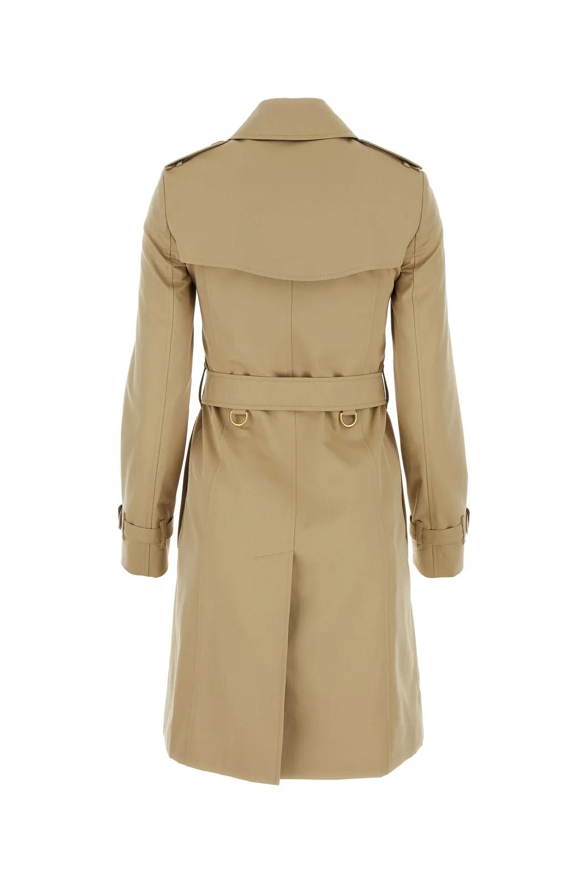 Shop Burberry Beige Gabardine Heritage Chelsea Trench Coat In Neutrals