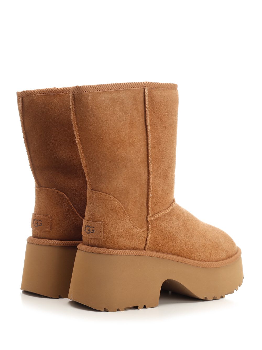 UGG CLASSIC SHORT NEW HEIGHTS BOOTS