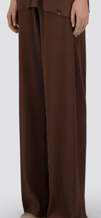 Herno Resort Trousers In Pleated Jersey In Brown