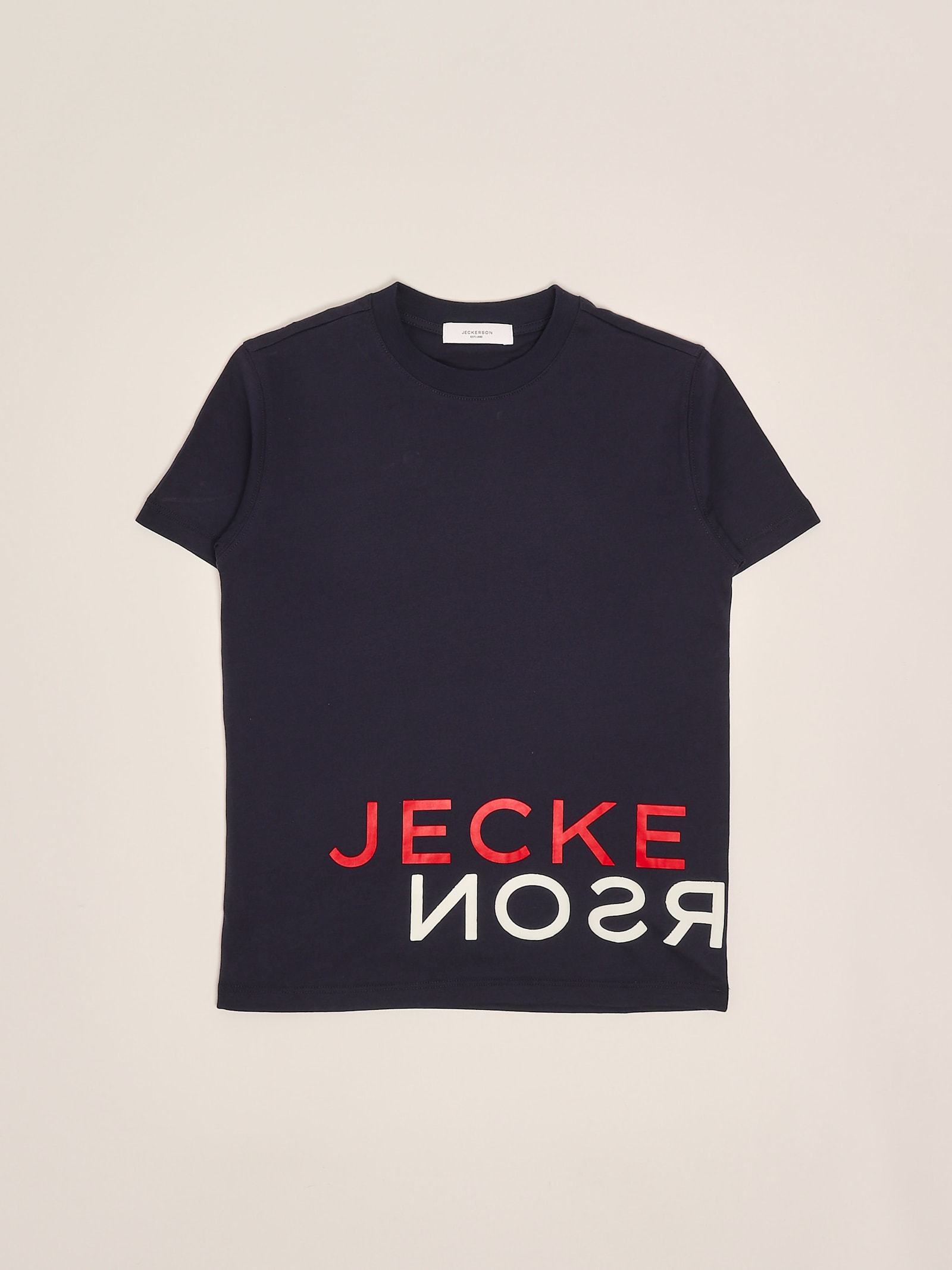Jeckerson T-shirt T-shirt In Black