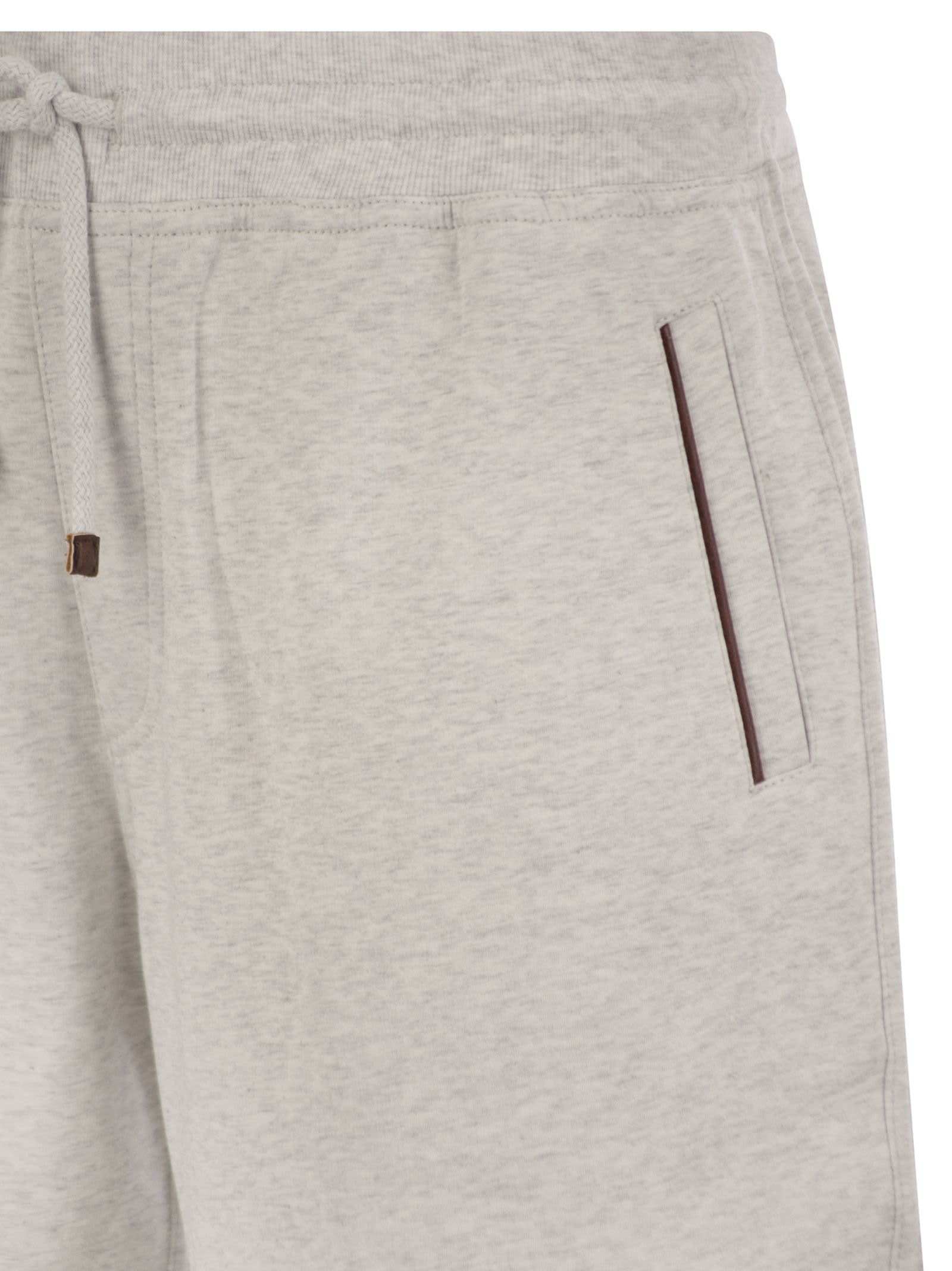 Brunello Cucinelli Relaxed Fit Bermuda Shorts With Piping In Pearl