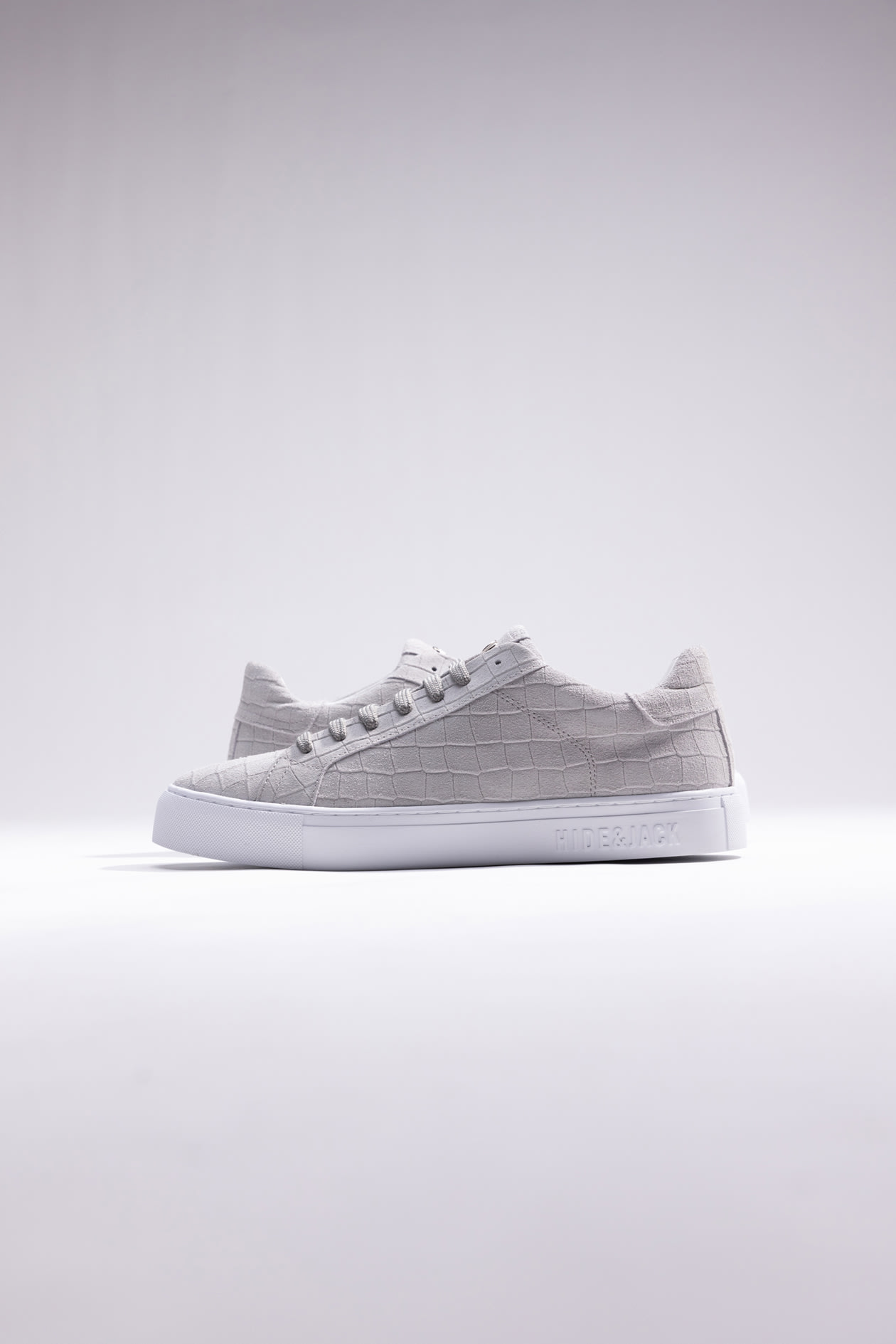 Shop Hide&amp;jack Low Top Sneaker - Essence Suede Grey