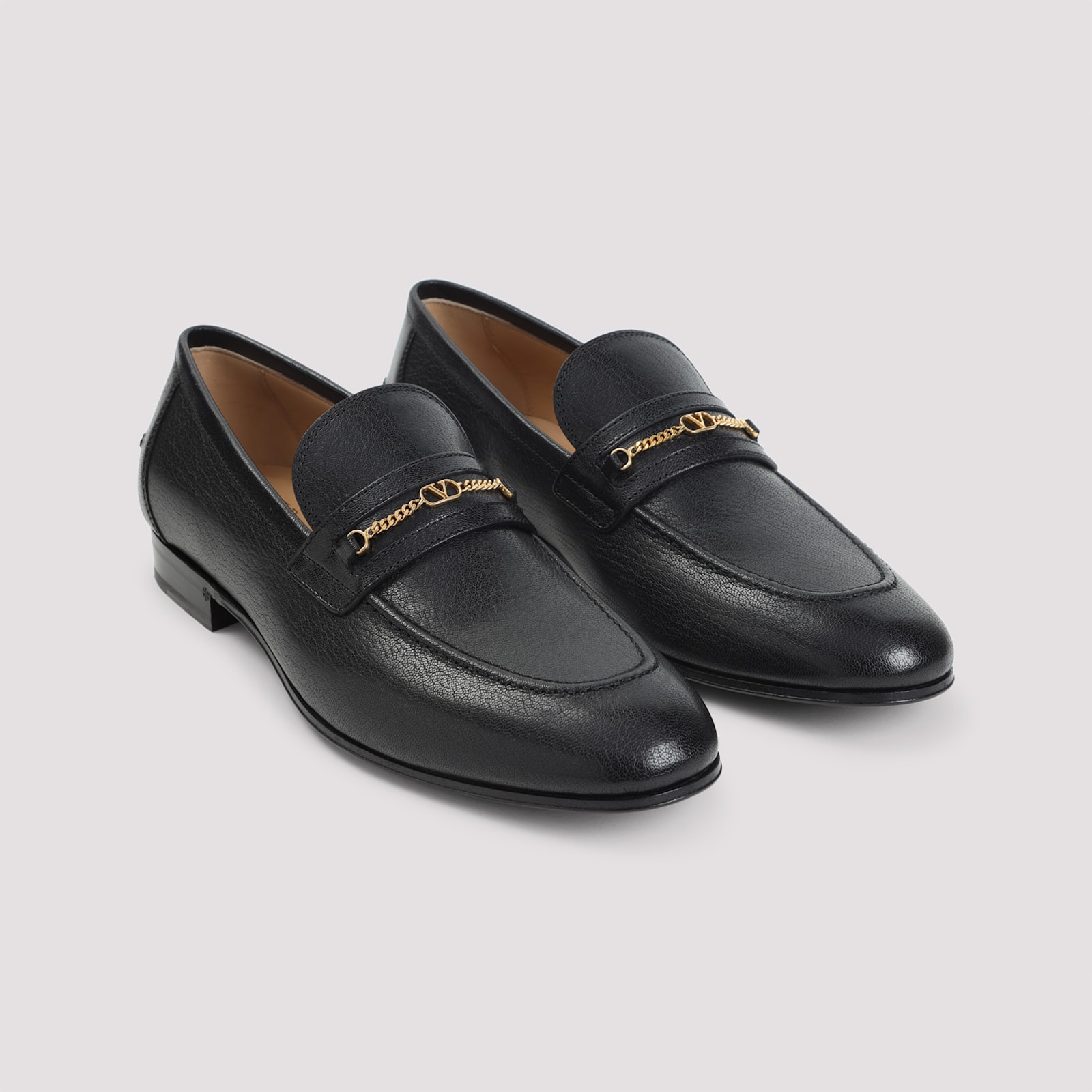 Valentino Logo-embellished Full-grain Leather Loafers In Black