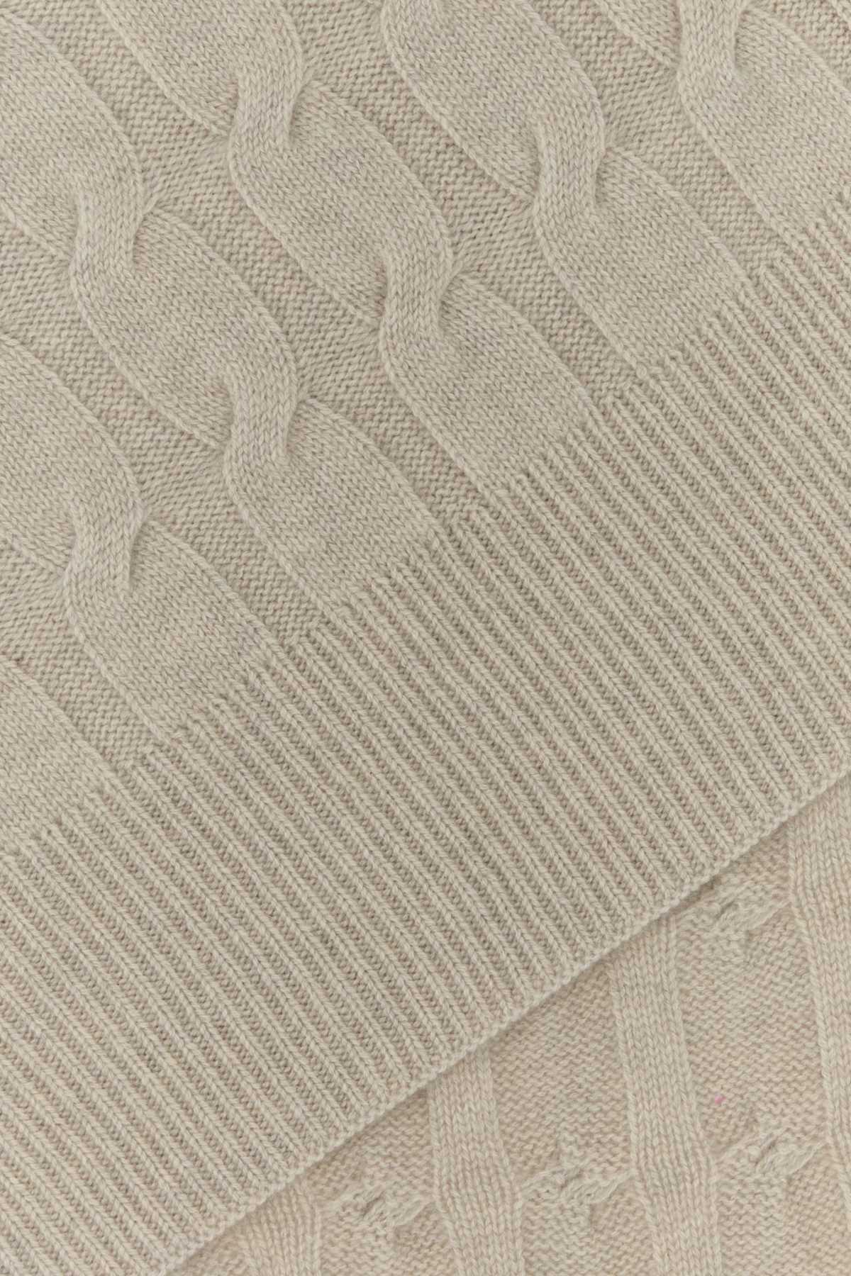 Le Kasha Sand Cashmere Meribel Scarf In Lightbeige