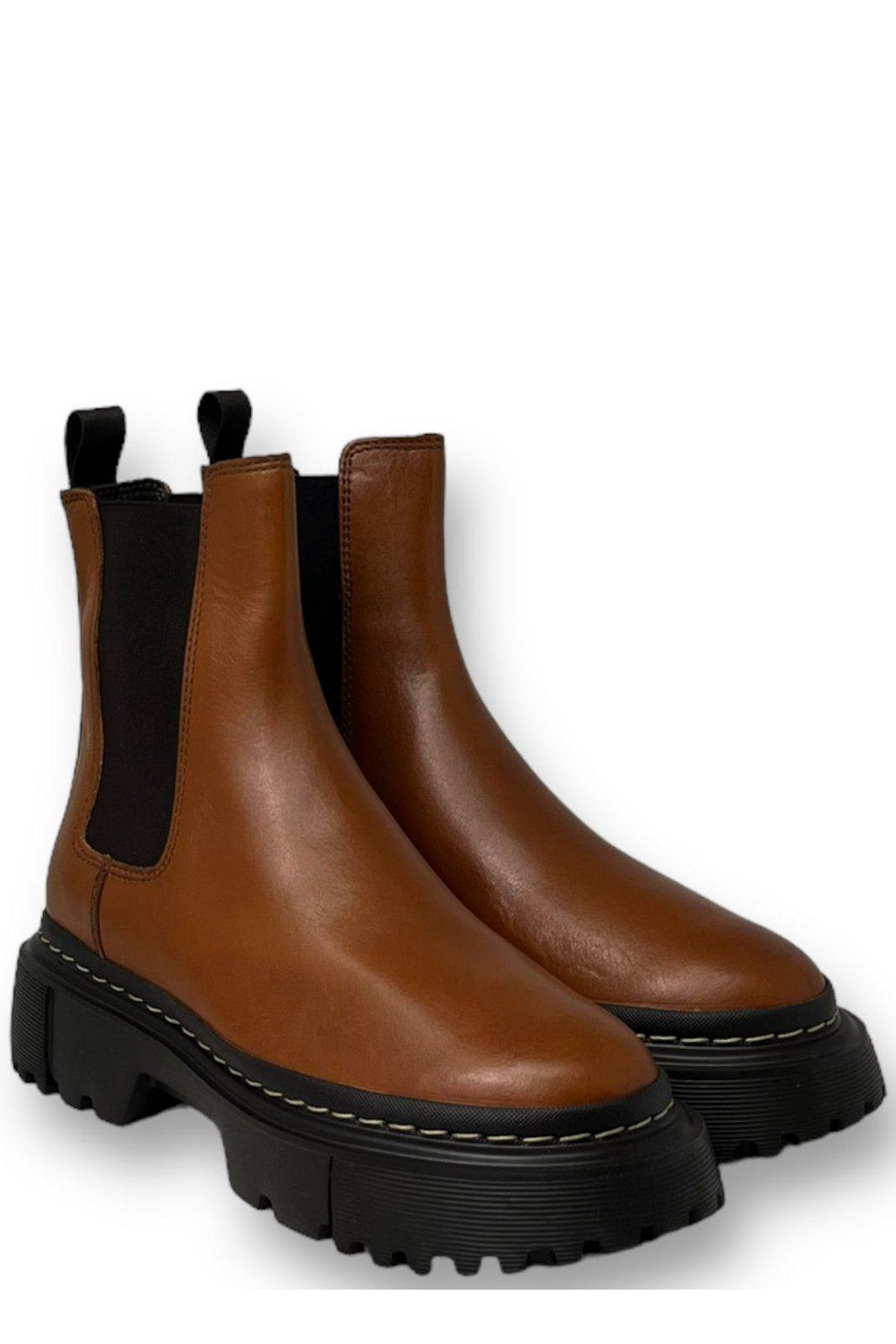 Shop Hogan H619 Chelsea Boots In S003