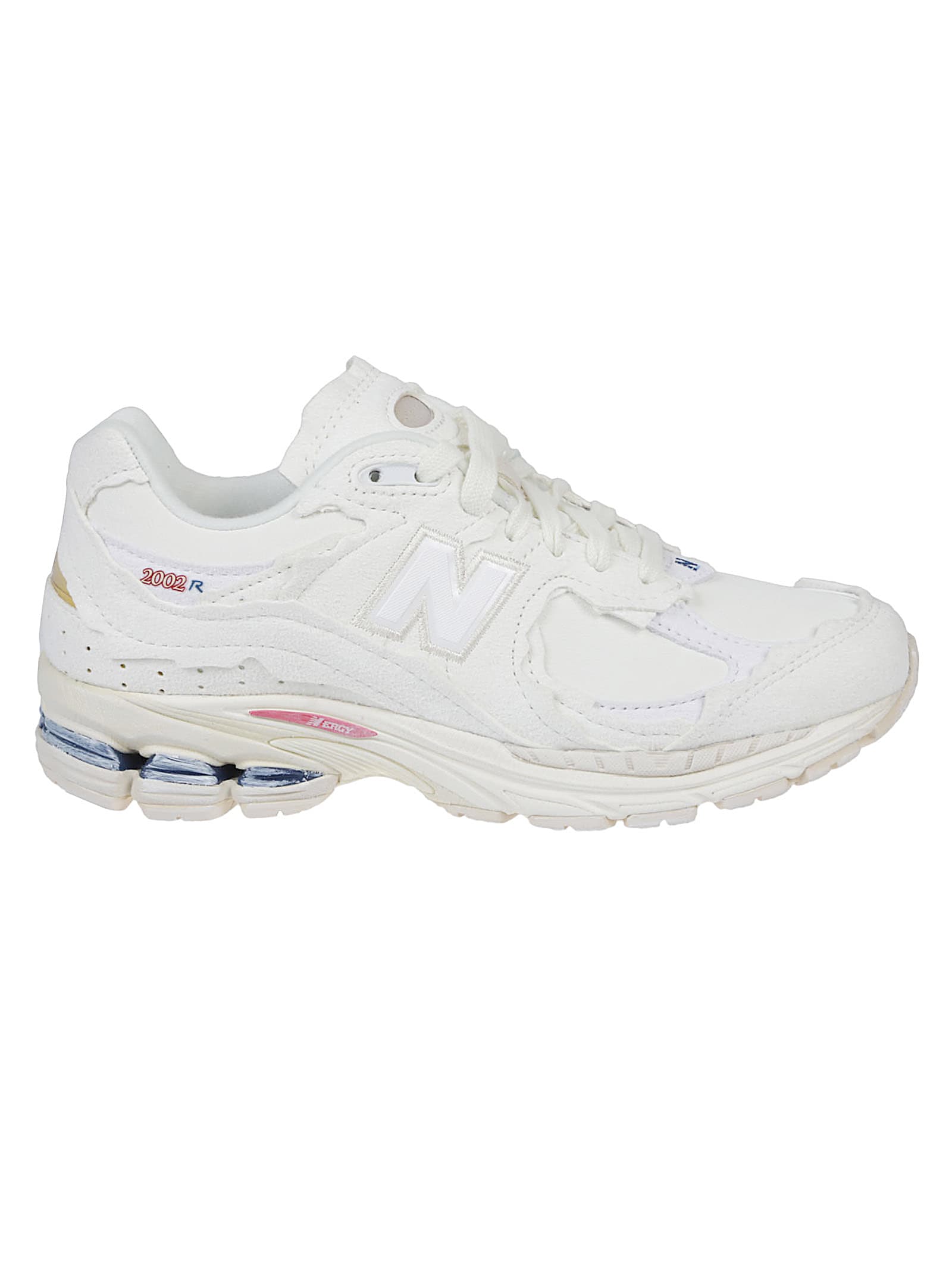 New Balance 2002r Protection Pack Sneakers In White