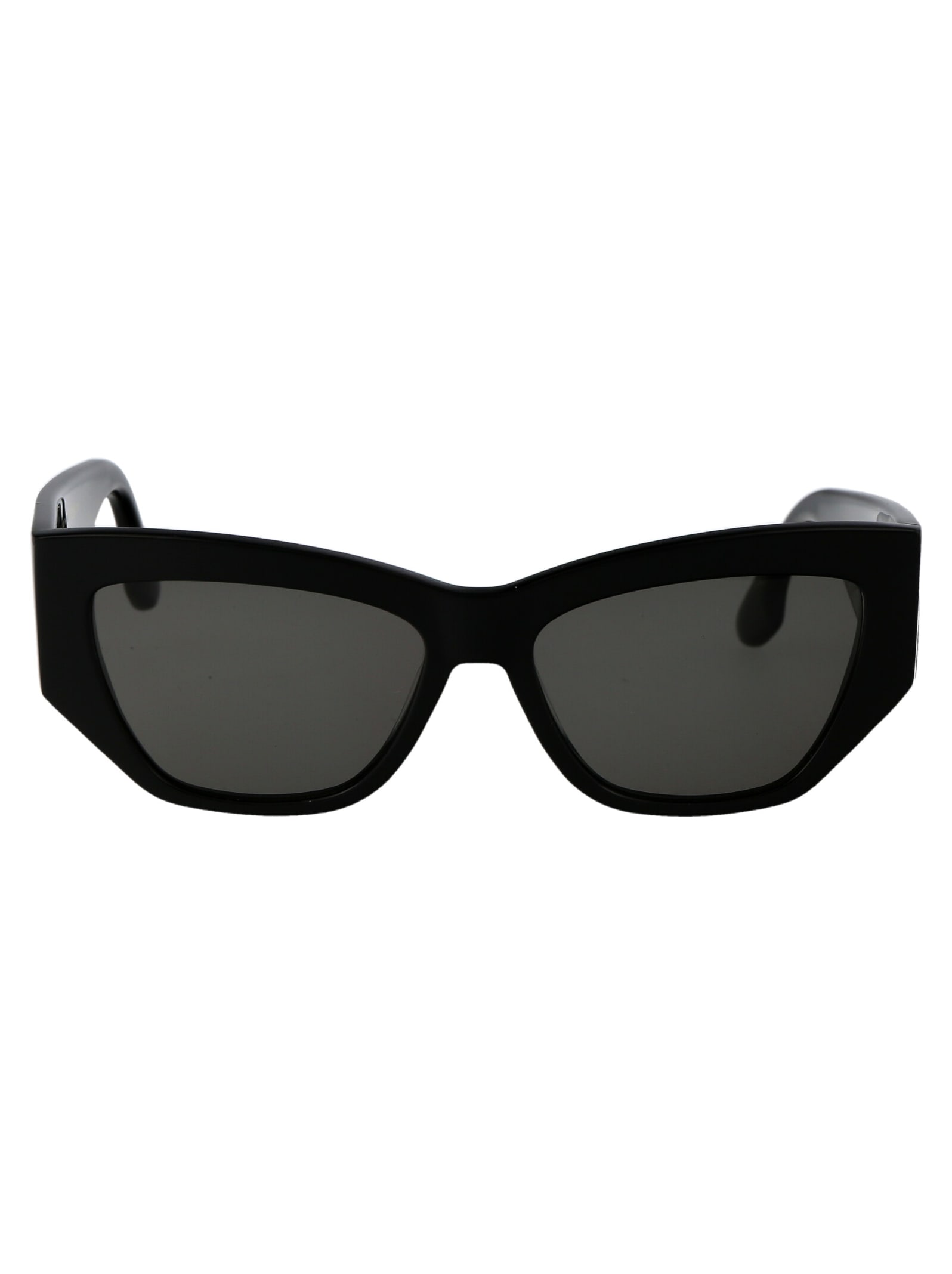 Shop Victoria Beckham Vb645s Sunglasses In 001 Black