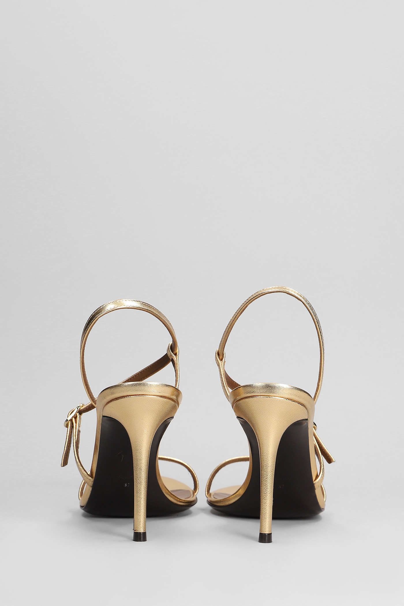 Giuseppe Zanotti Audrinette 90 Sandals In Gold Leather In Gold