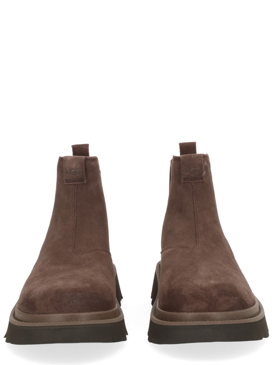 Ugg Chunky Sole Round Toe Boots With Pull Tab In Brown