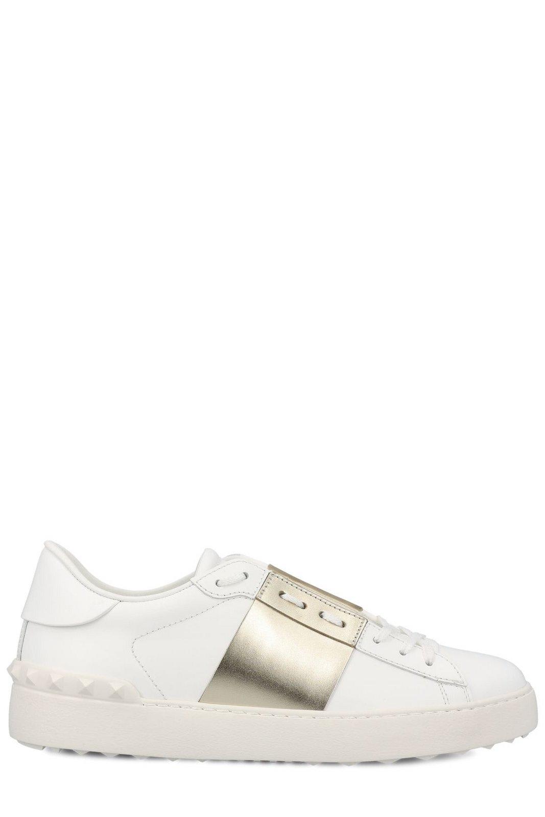 Shop Valentino Garavani Low-top Lace-up Sneakers In Bianco/platino/bianco