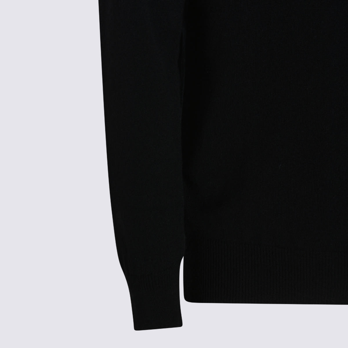 Lardini Crew Neck Long Sleeve Sweater With Ribbed Cuffs In Black