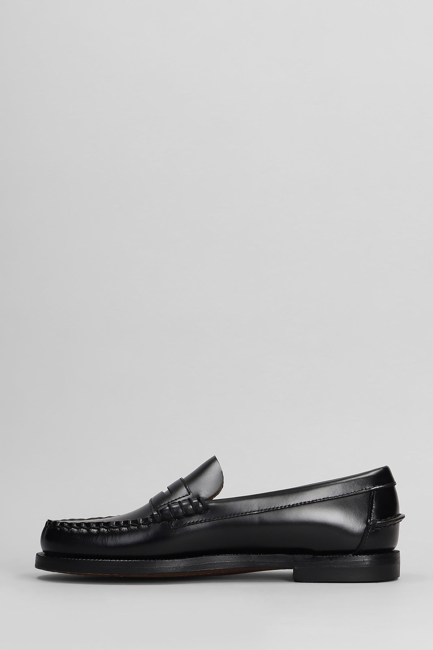 Sebago Round Toe Leather Loafers With Penny Strap In Black