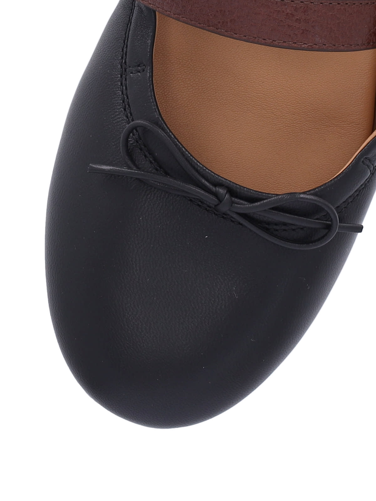Shop Tod's Gommino Ballet Flats In Black