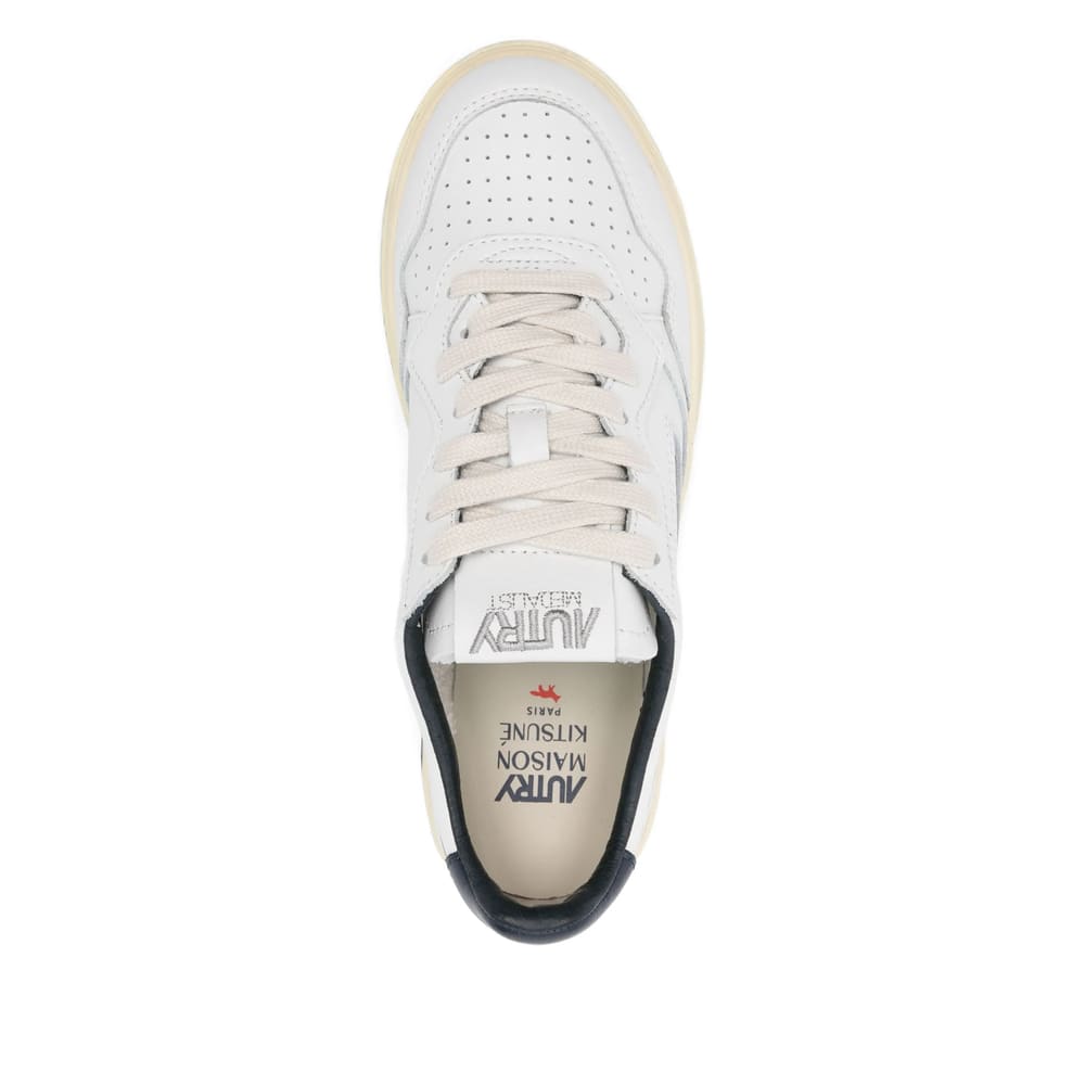 Autry X Maison Kitsuné Medalist Low Sneakers In White And Blue Leather In White