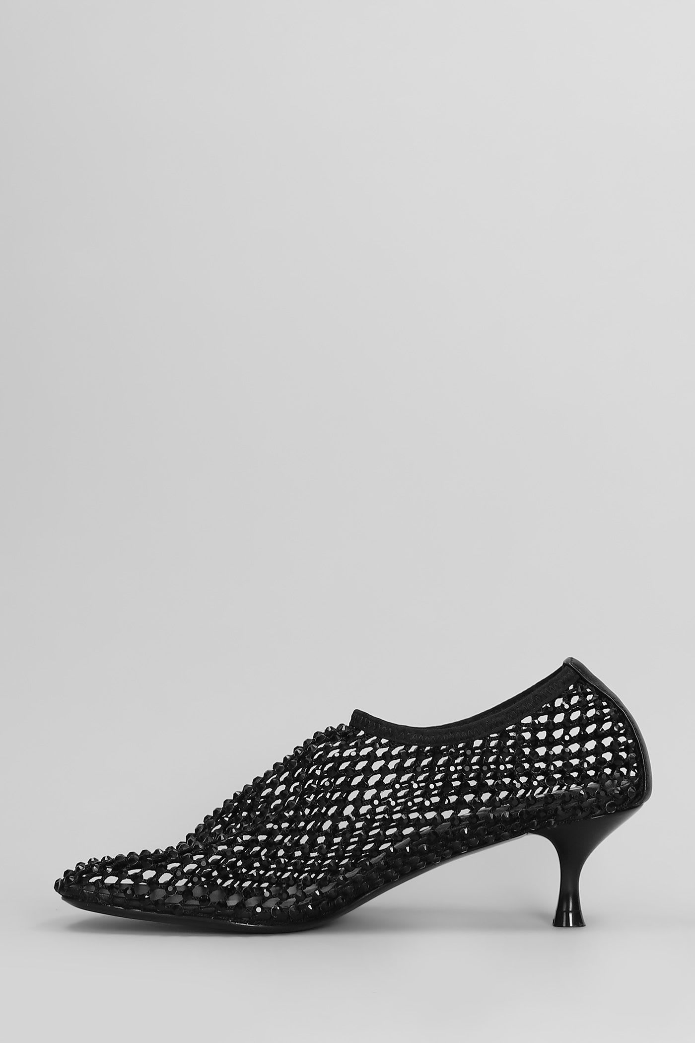 Strategia Pumps In Black Leather In Black