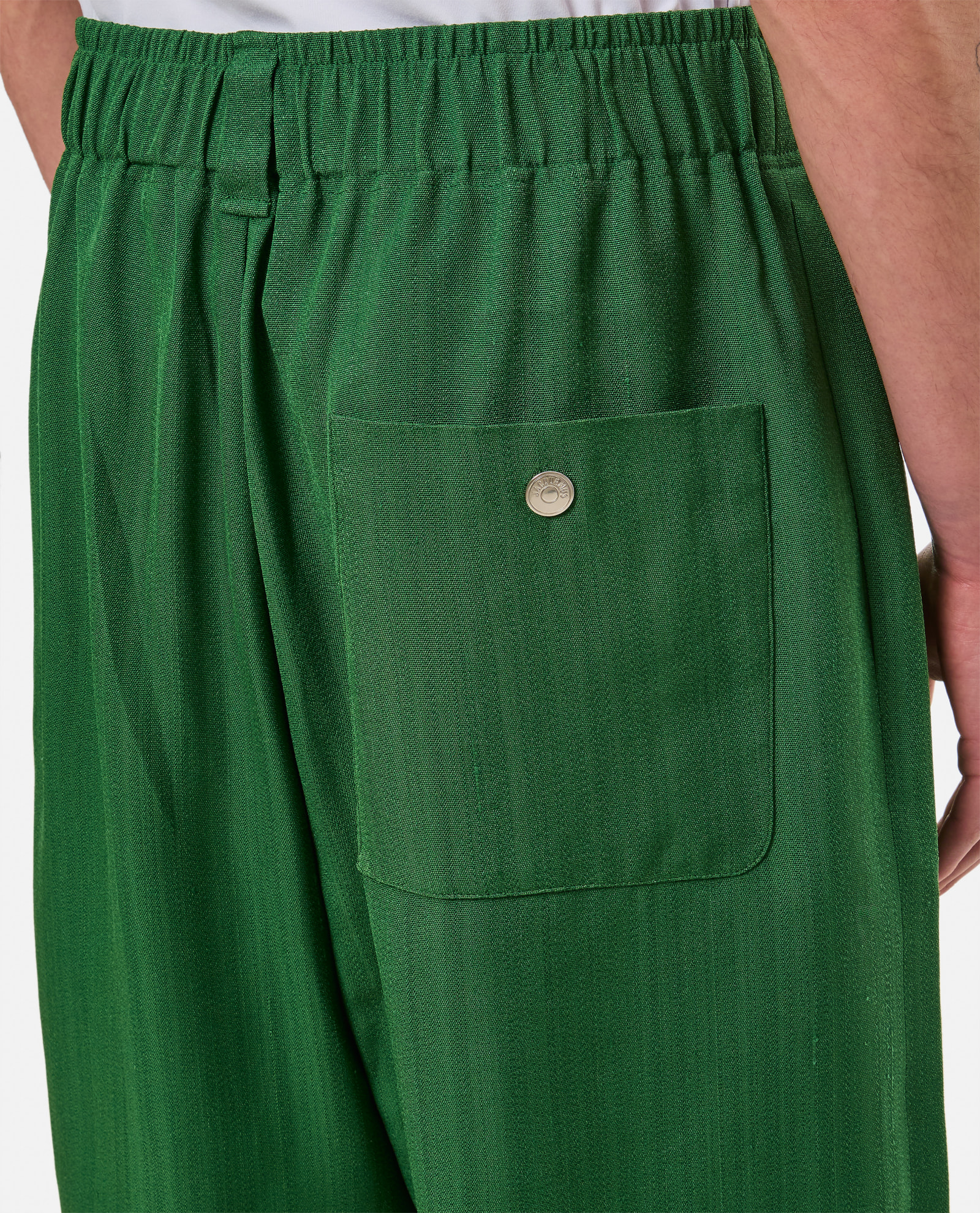 Jacquemus Juego Elasticated-waist Bermuda Shorts In Green