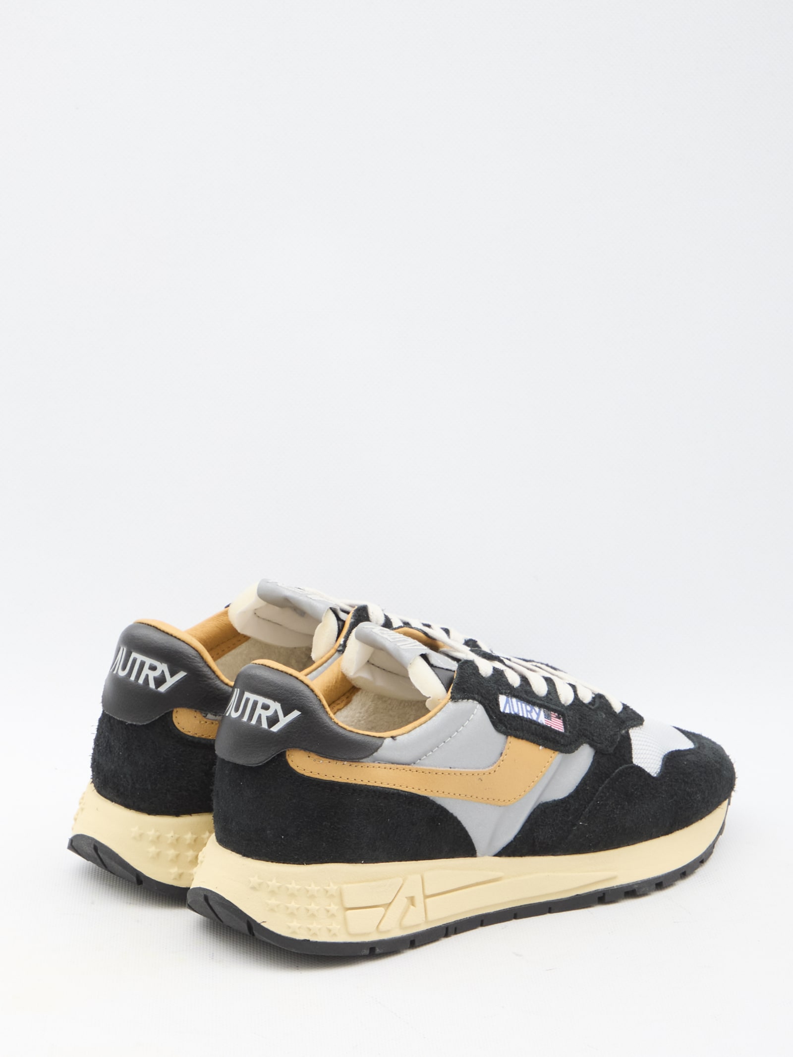 Shop Autry Reelwind Low Sneakers In Black