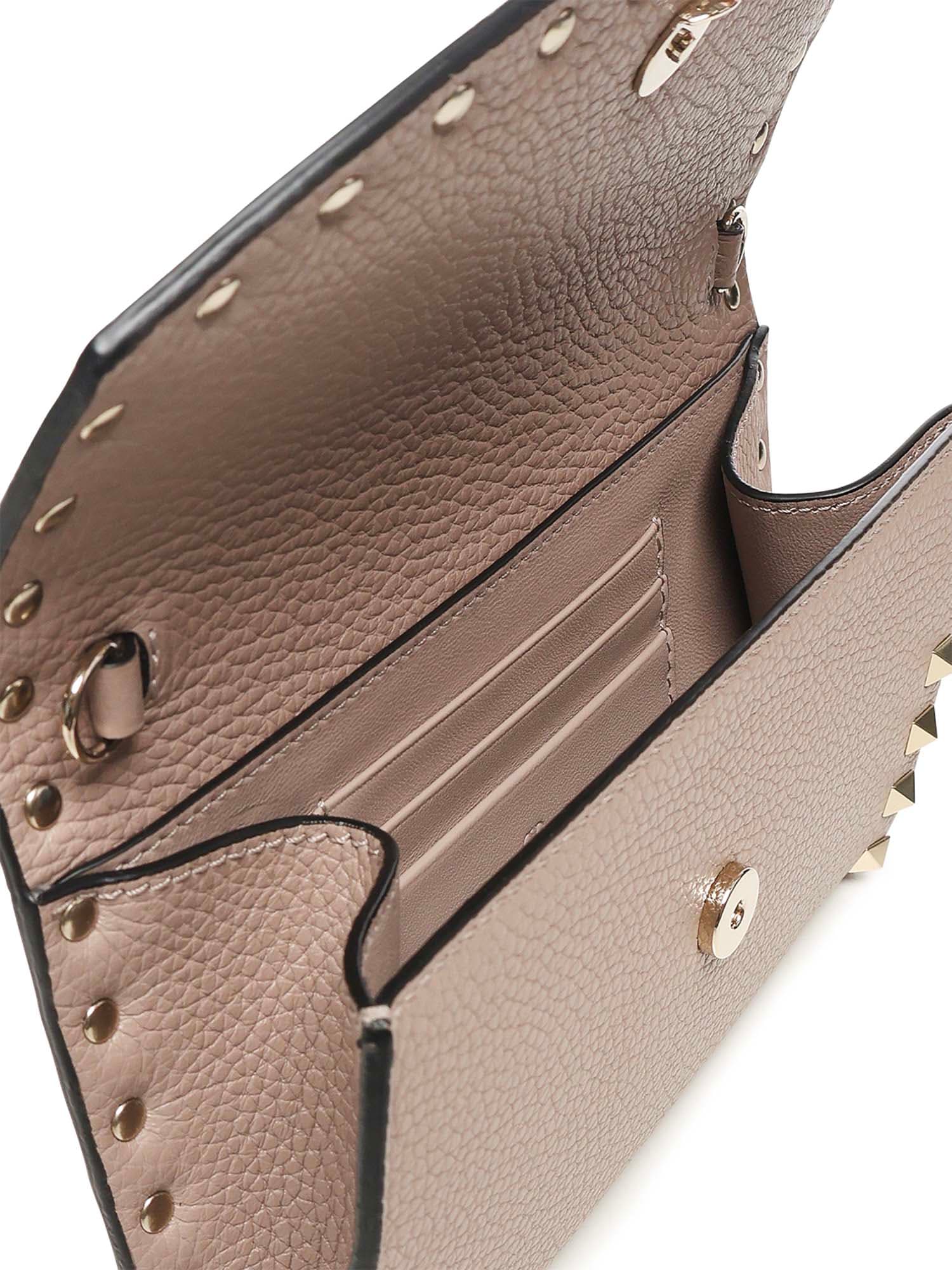 Valentino Rockstud Leather Wallet With Chain In Neutral