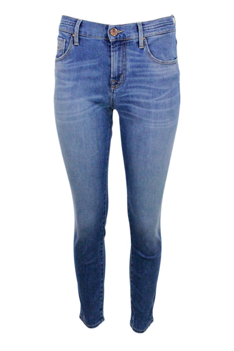 Light Jeans In 5-pocket Stretch Denim With Slim Fit At The Ankle With Zip Closure And Tears