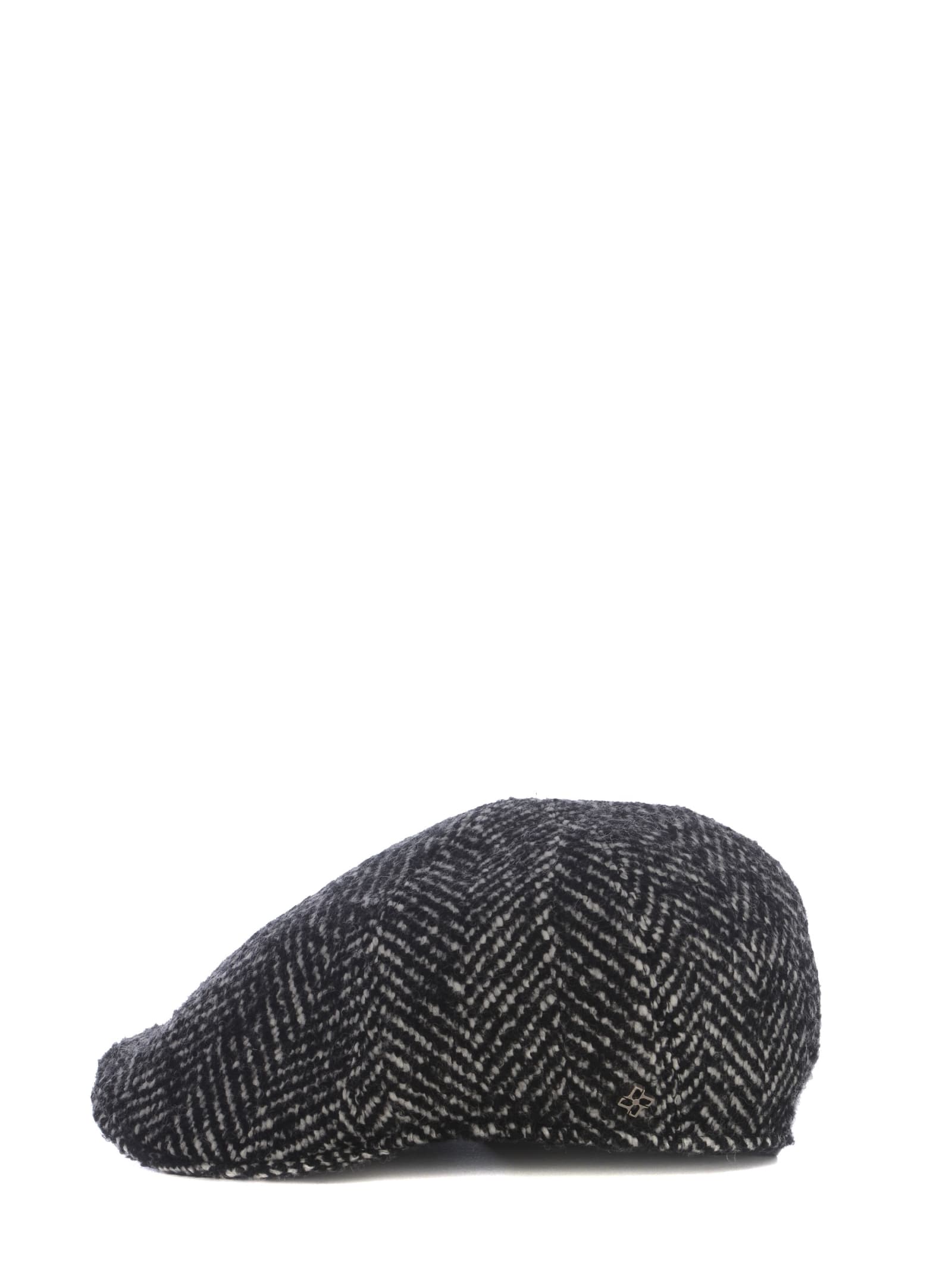 Shop Tagliatore Cap  In Wool In Black