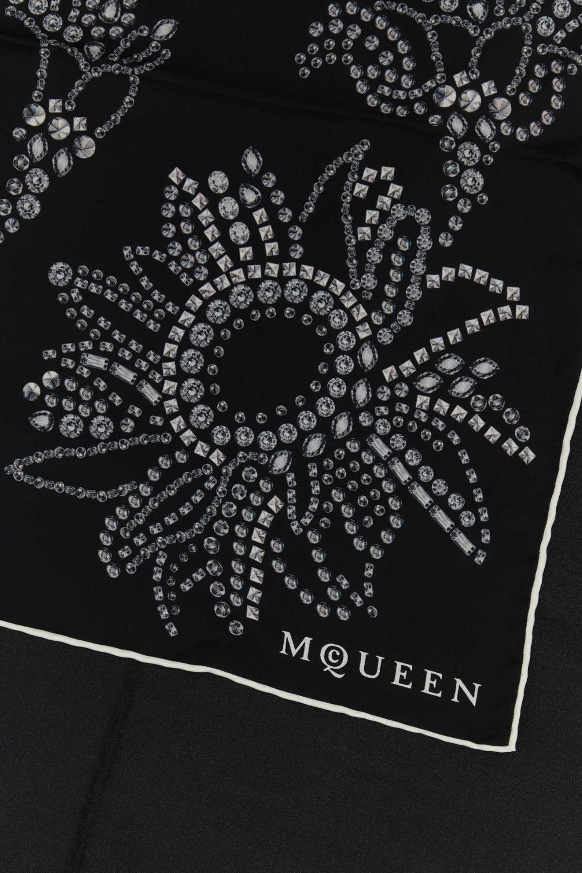 Alexander Mcqueen Printed Silk Foulard In Black
