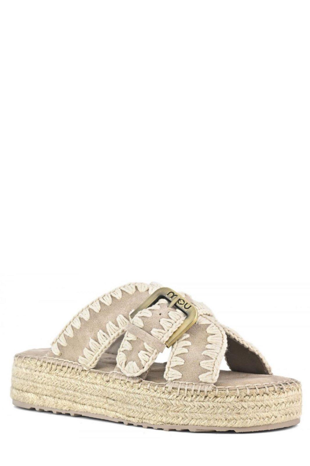 MOU CROSSOVER STRAPPED SANDALS 