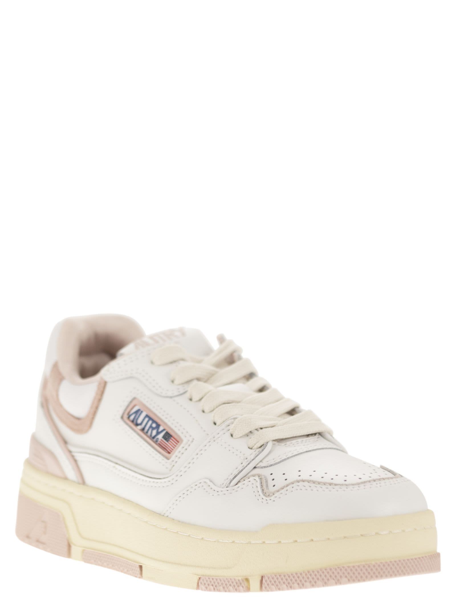Shop Autry Clc - Womens Low Sneaker In Bianco+cipria