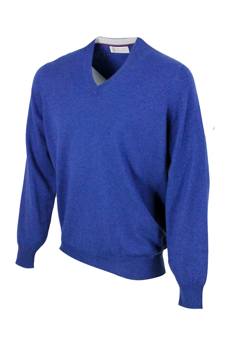 Shop Brunello Cucinelli 100% Fine Cashmere V-neck Sweater With Contrasting Profile In Blu