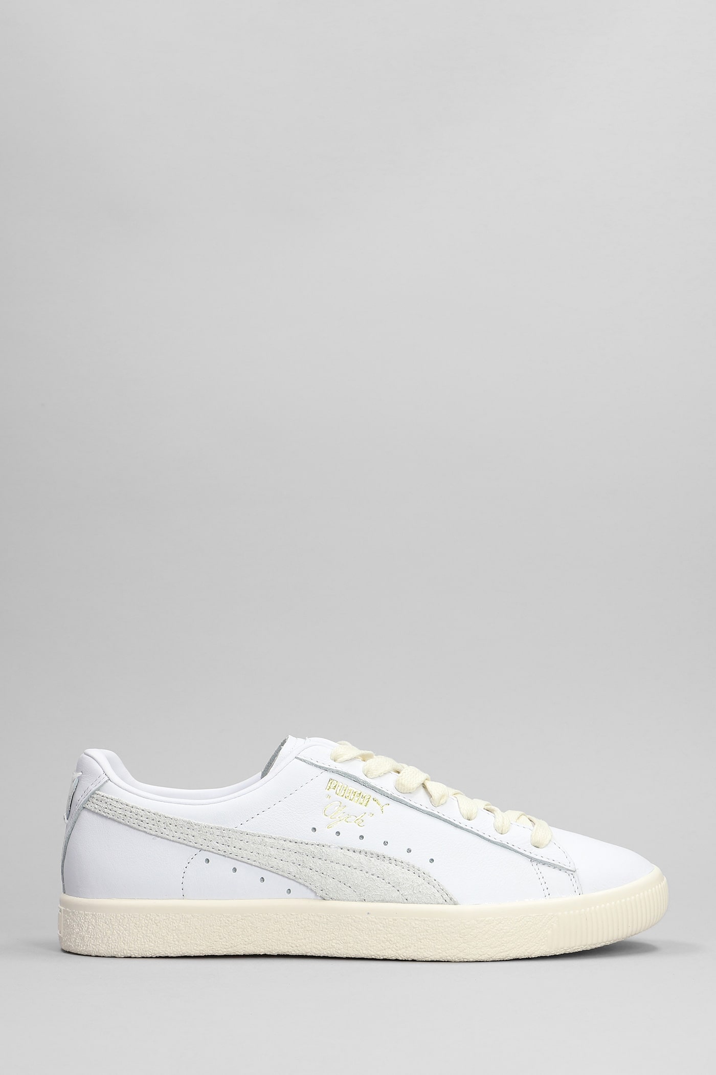 PUMA CLYDE BASE SNEAKERS IN WHITE LEATHER