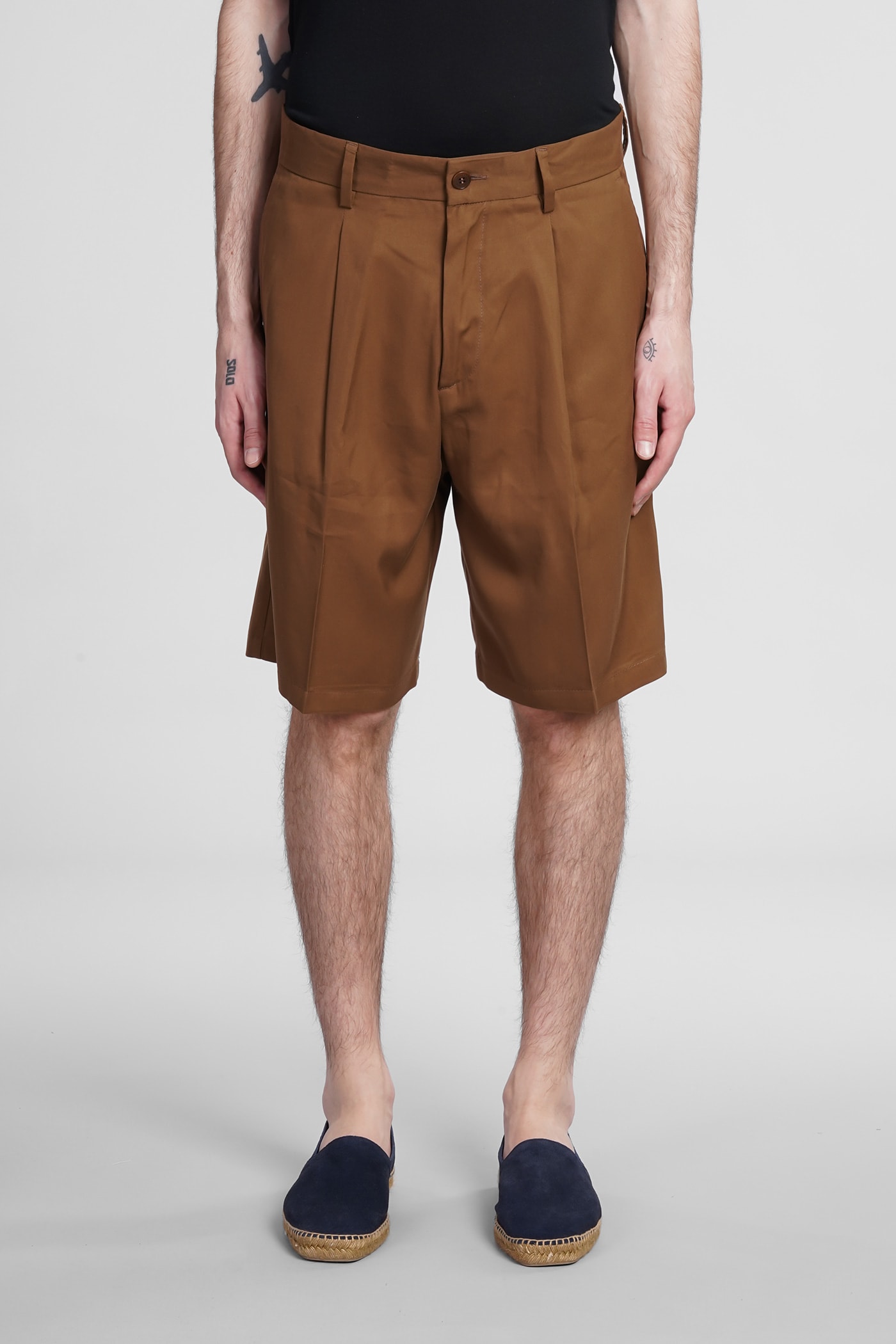 COSTUMEIN SHORTS IN BROWN POLYESTER