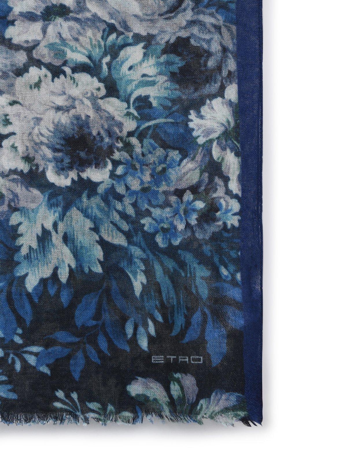 Shop Etro Floral Printed Frayed Edge Scarf In Blue