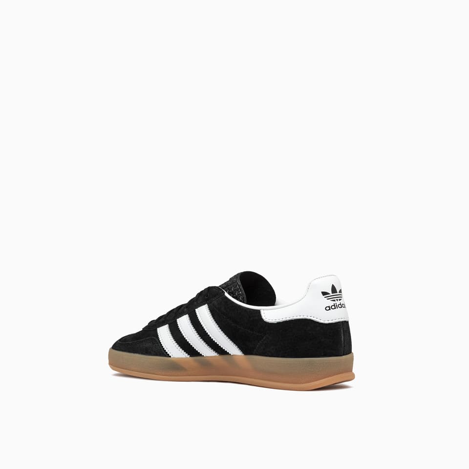 Adidas Originals Adidas Gazelle Indoor Ji2060 Woman Core Black / Cloud White / Gum In Black