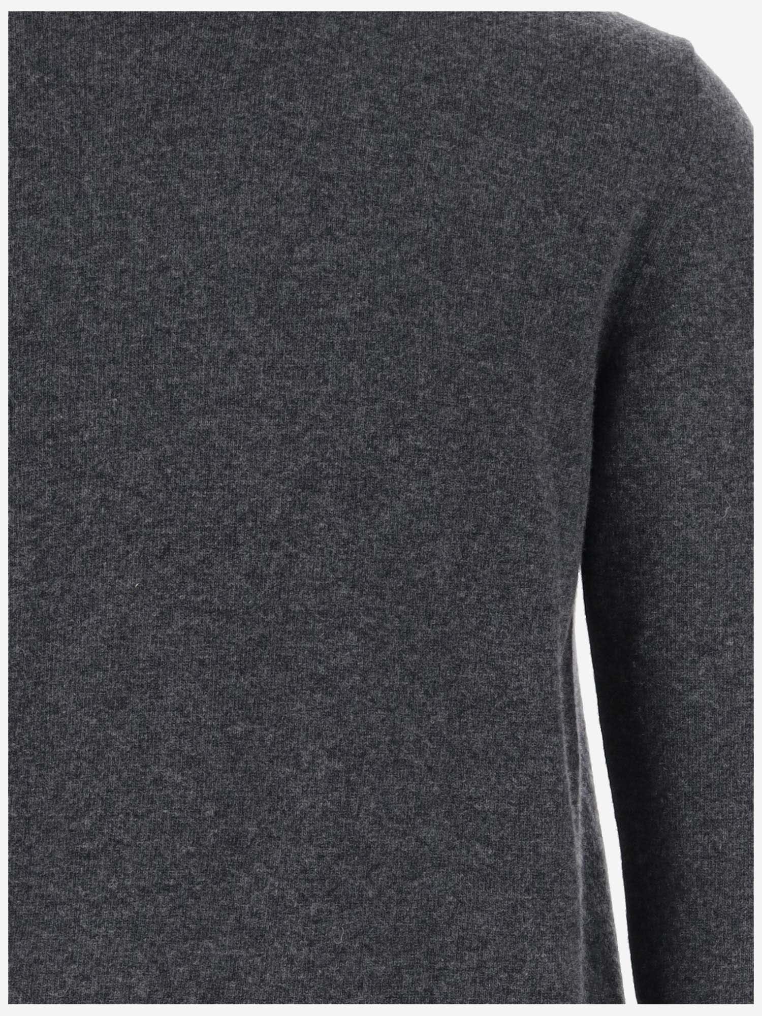 Woolrich Logo Embroidered Crewneck Jumper In Grey