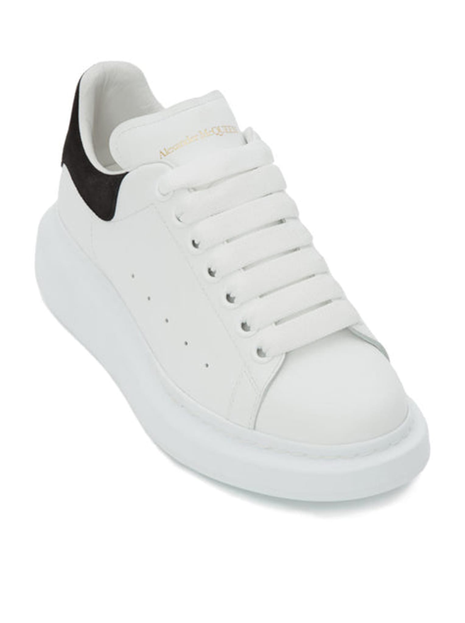 Shop Alexander Mcqueen Sneaker Pelle Larry/daim Velour In White Black