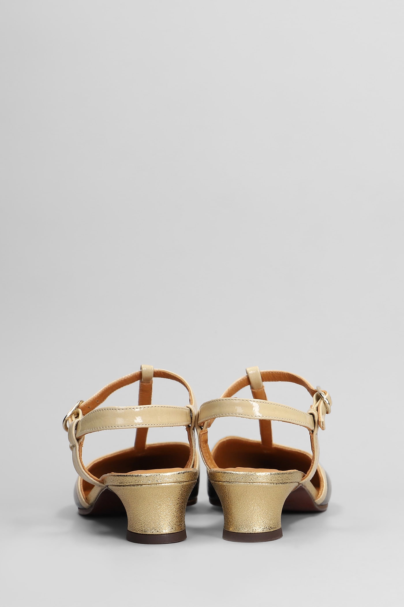 Chie Mihara Pumps In Black Patent Leather In Black