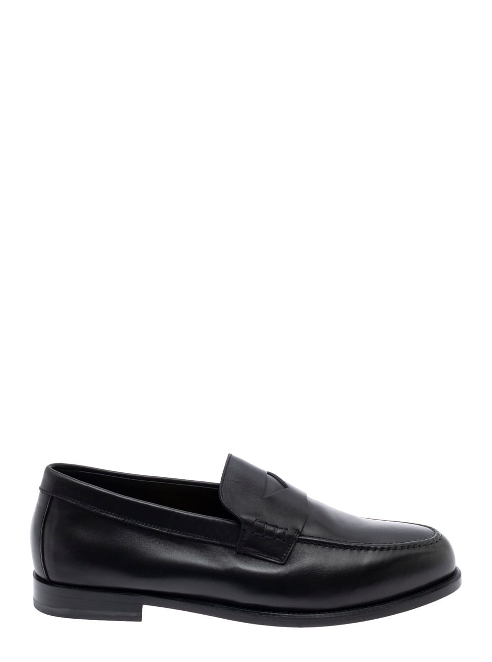 Doucal's Penny-slot Almond Toe Loafers In Black