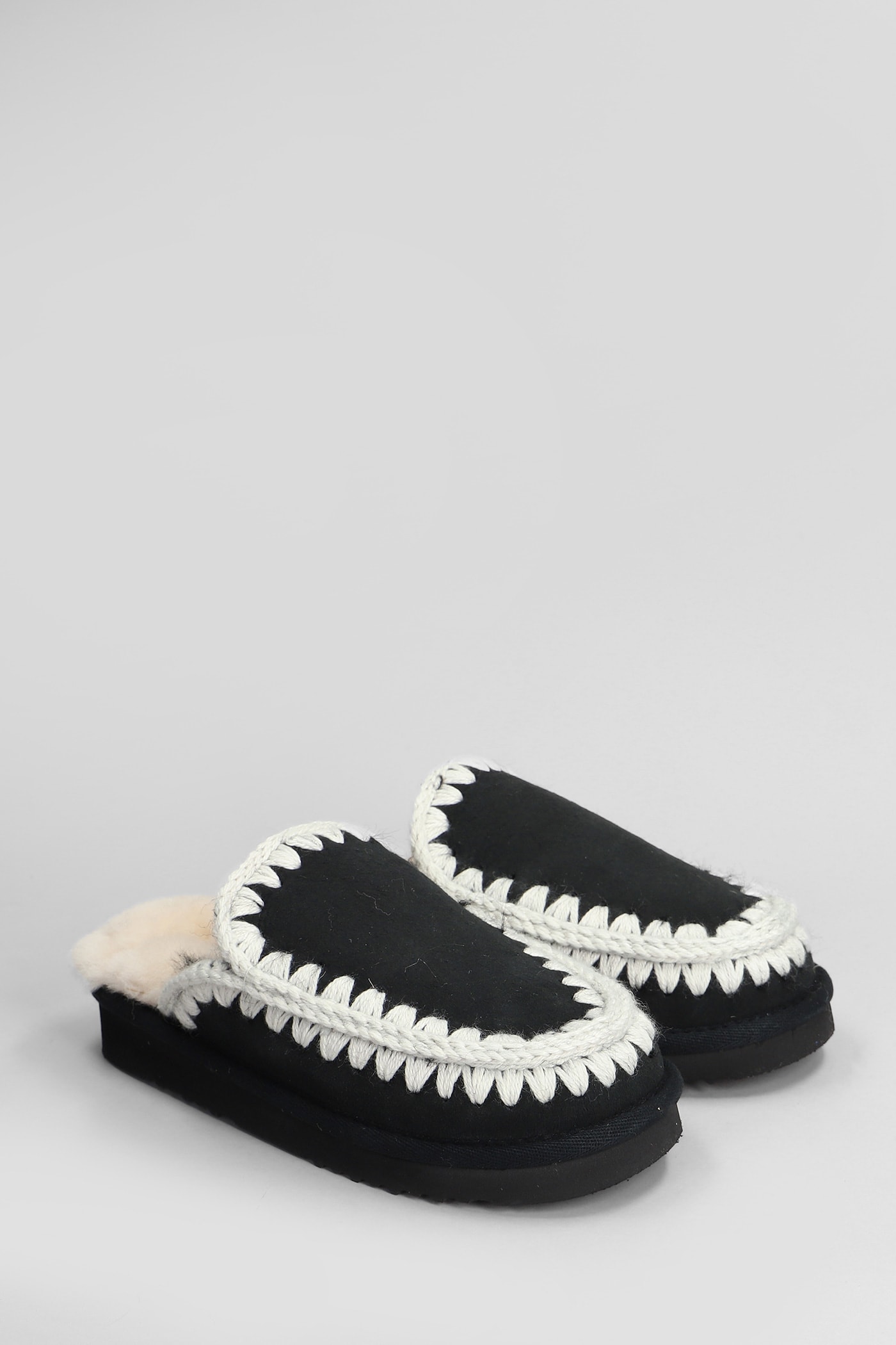 Mou Eskimo Stitching Slipper-mule In Black Suede In Bkwhi Black White