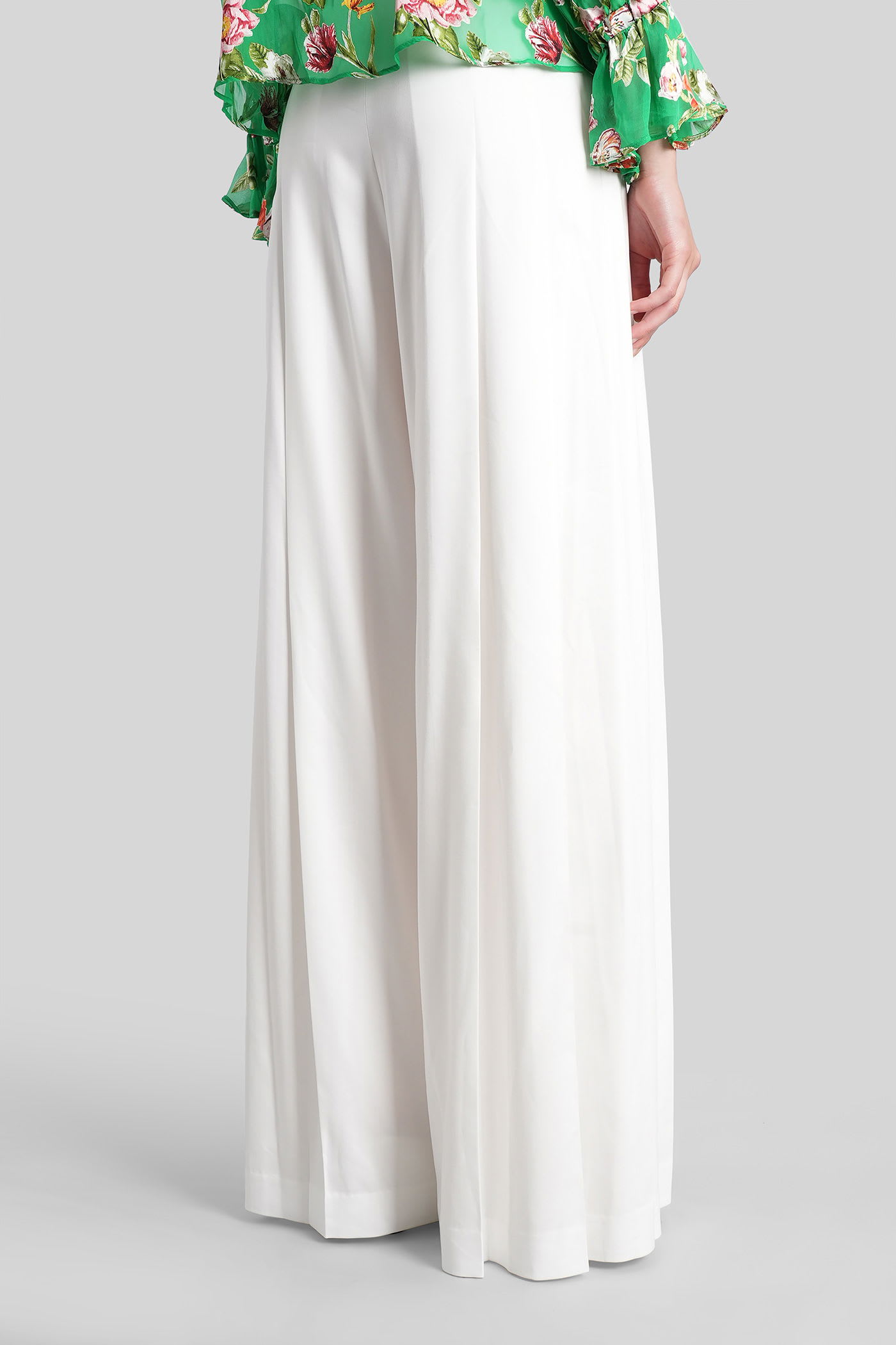 Alice And Olivia Ainslie Pants In White Polyester In White