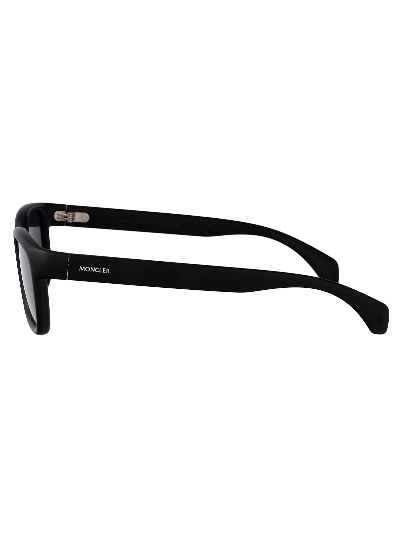 Moncler Slicka Sunglasses In Black