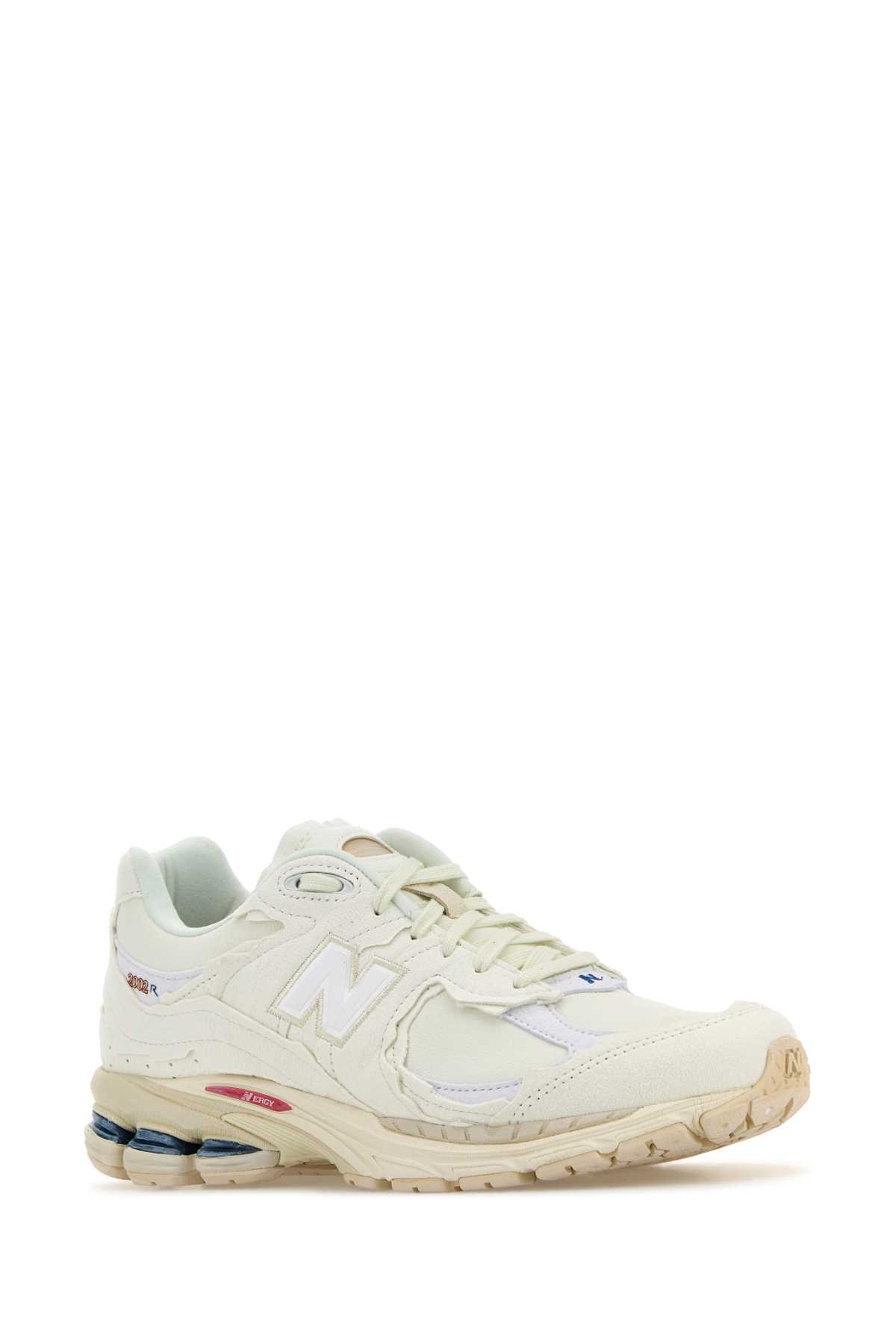 New Balance White Suede And Mesh 2002r Sneakers In White