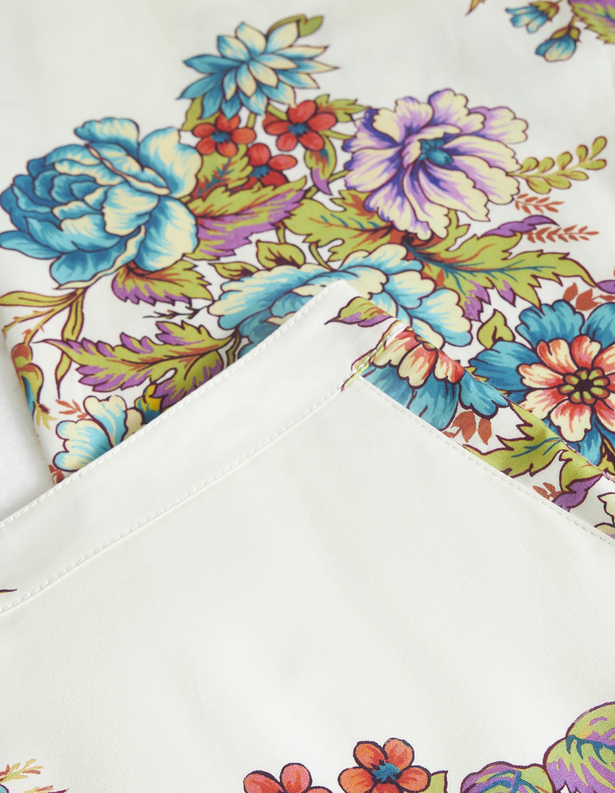 Shop Etro Multicolour Bouquet Print Trousers In White