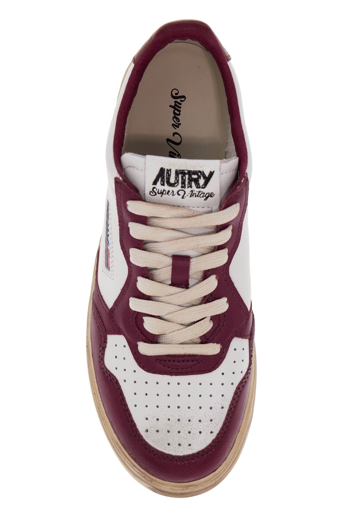 Autry Medalist Low Super Vintage Sneakers In Red