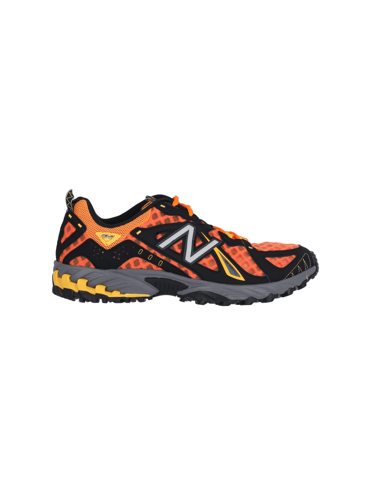 610v1 Sneakers