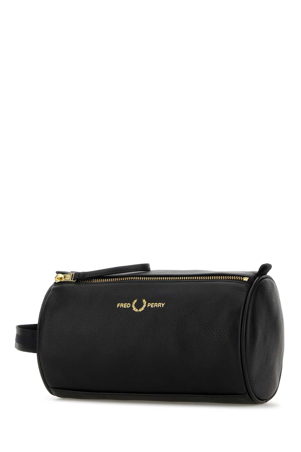 Fred Perry Black Leather Beauty Case In Black