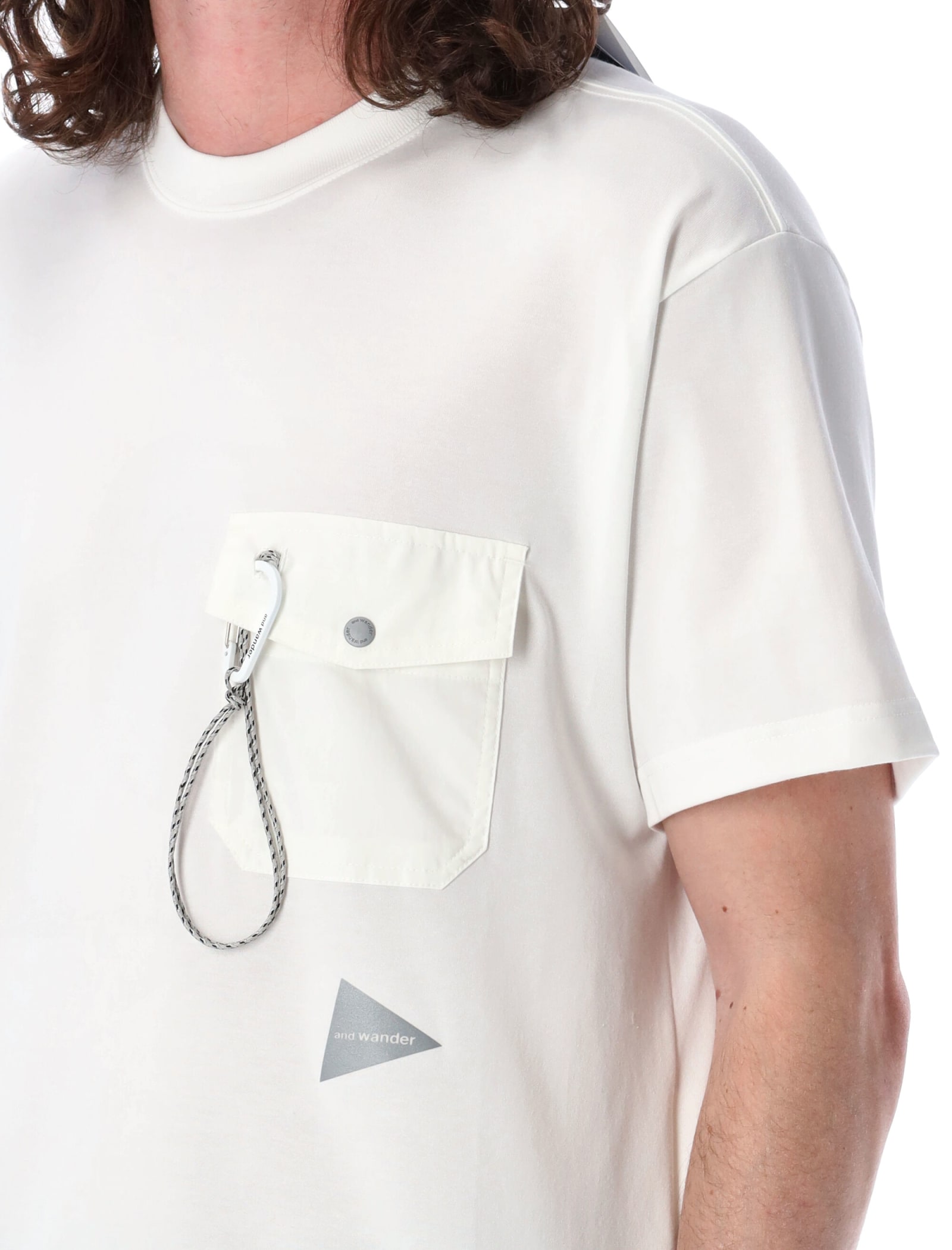 Shop And Wander Pocket T-shirt In White