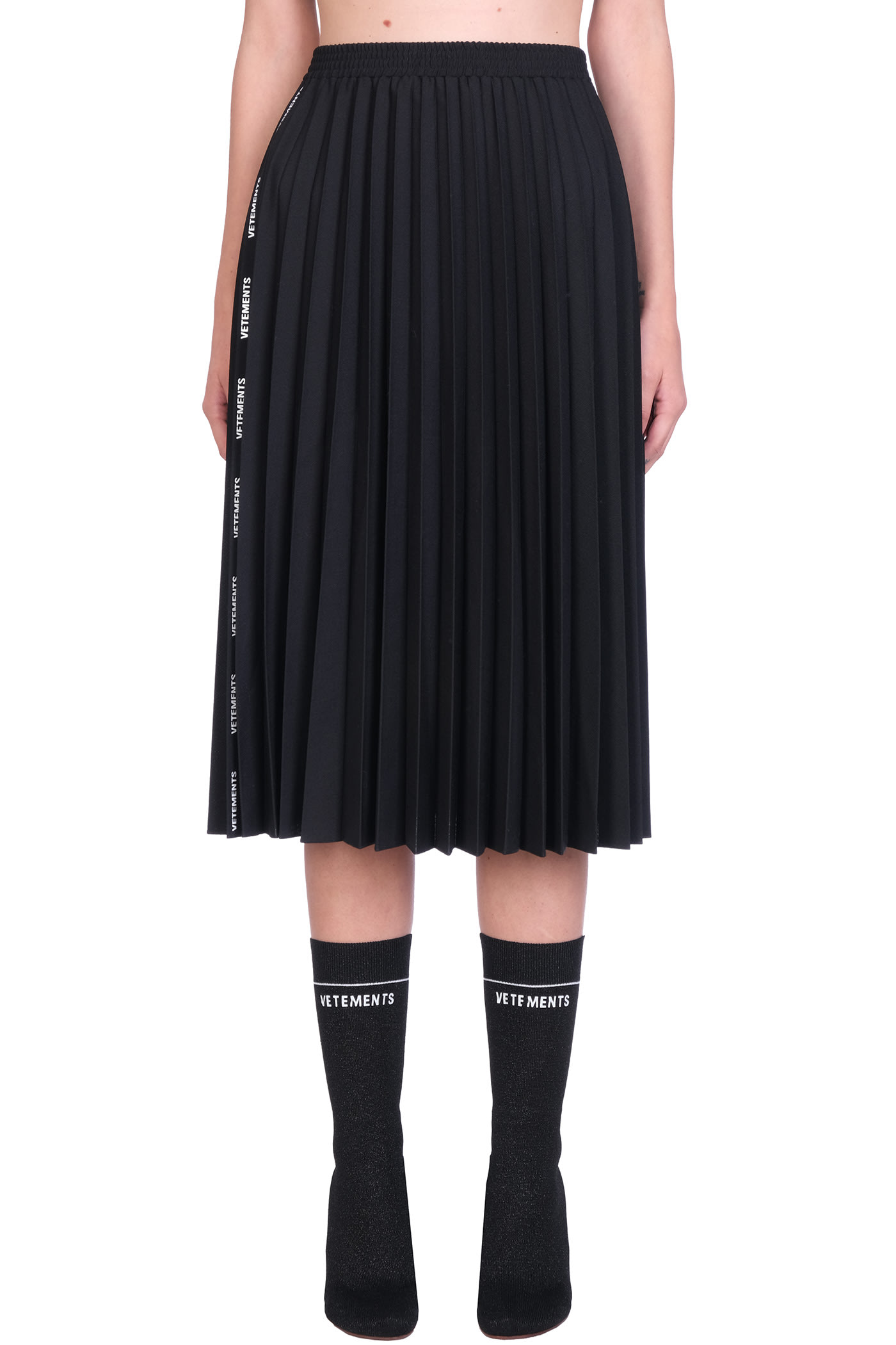 VETEMENTS Skirt In Black Polyester