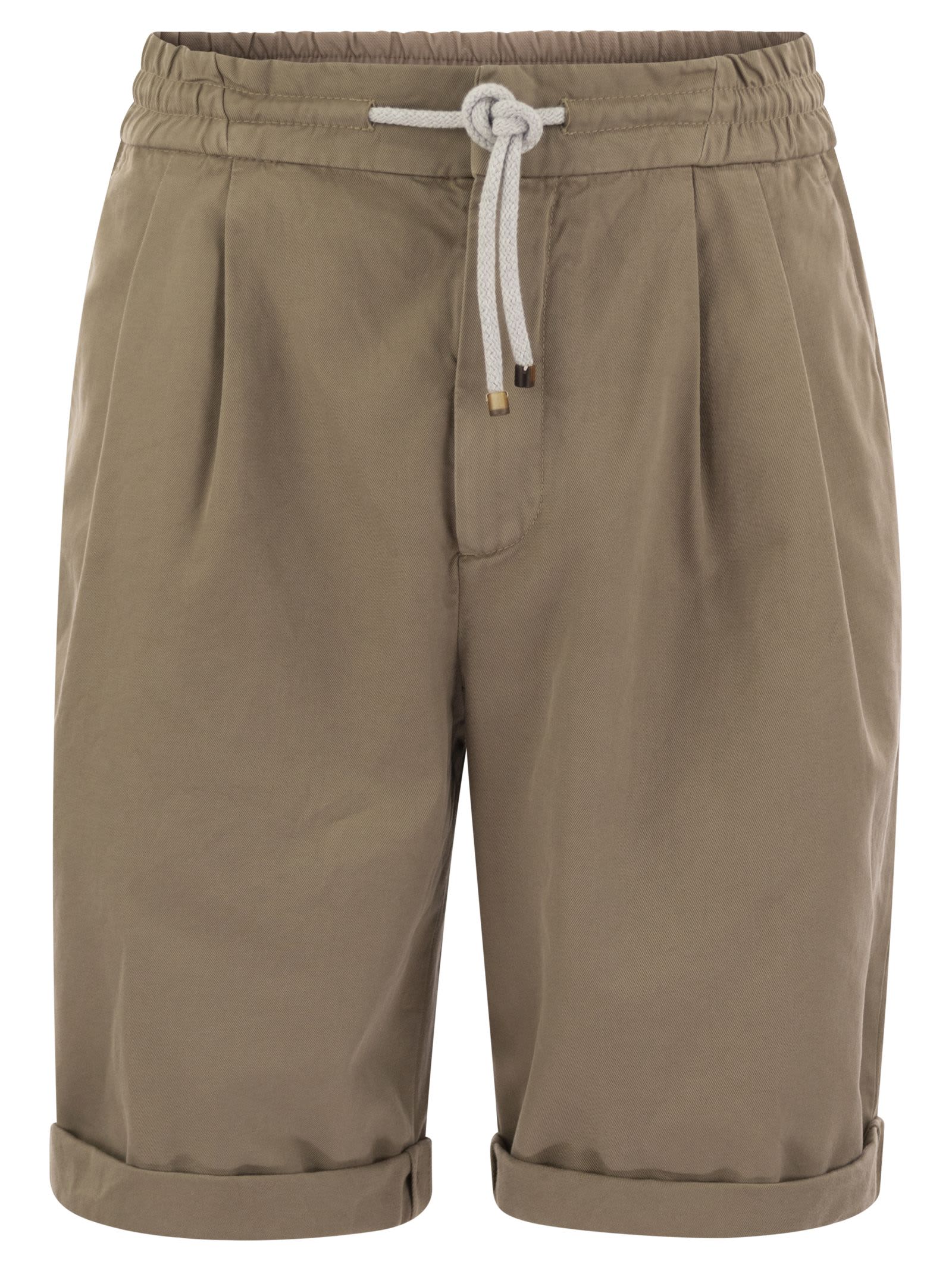 BRUNELLO CUCINELLI BERMUDA SHORTS IN GARMENT-DYED COTTON GABARDINE WITH DRAWSTRING AND DOUBLE DARTS